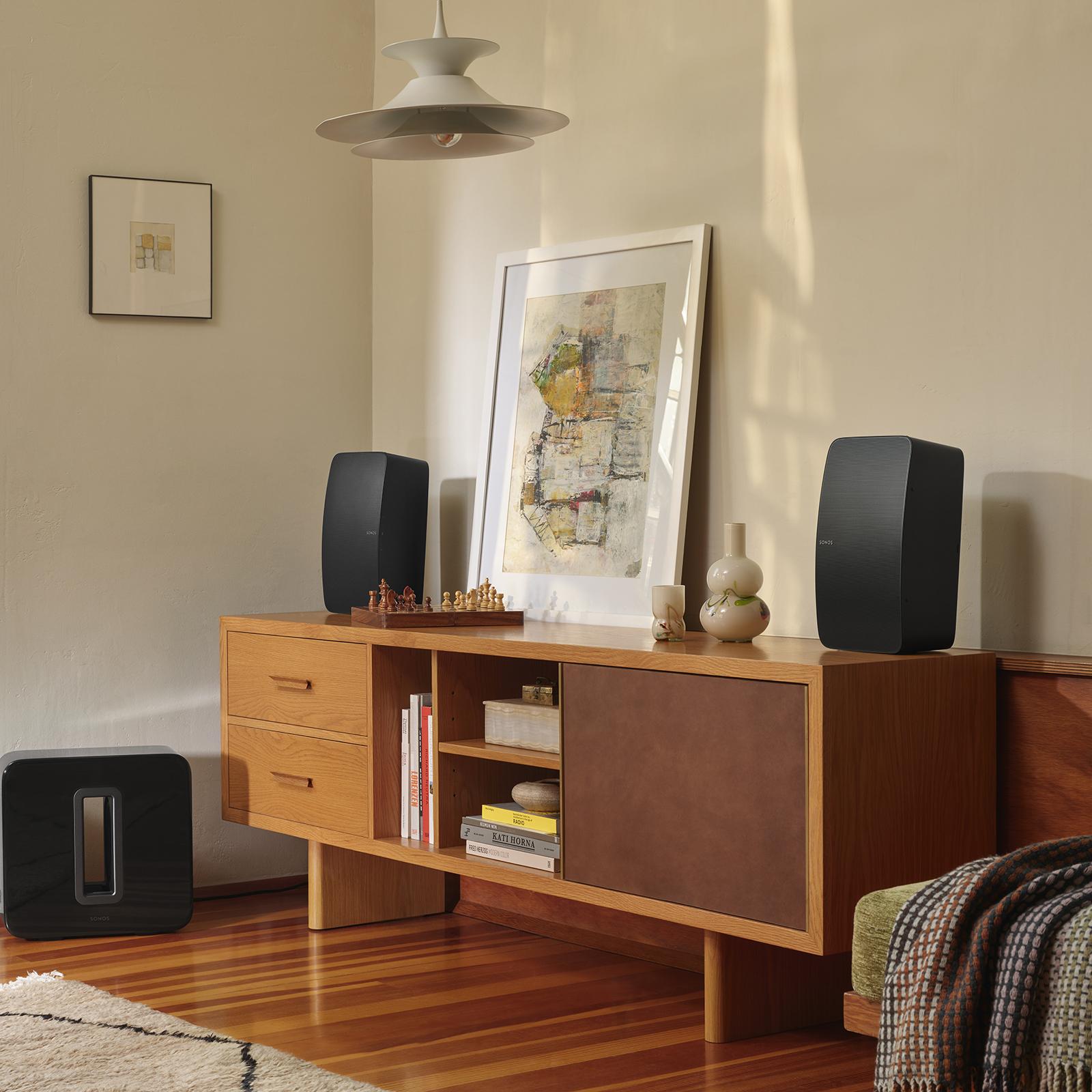 10061-five-high-fidelity-speaker-1.jpg