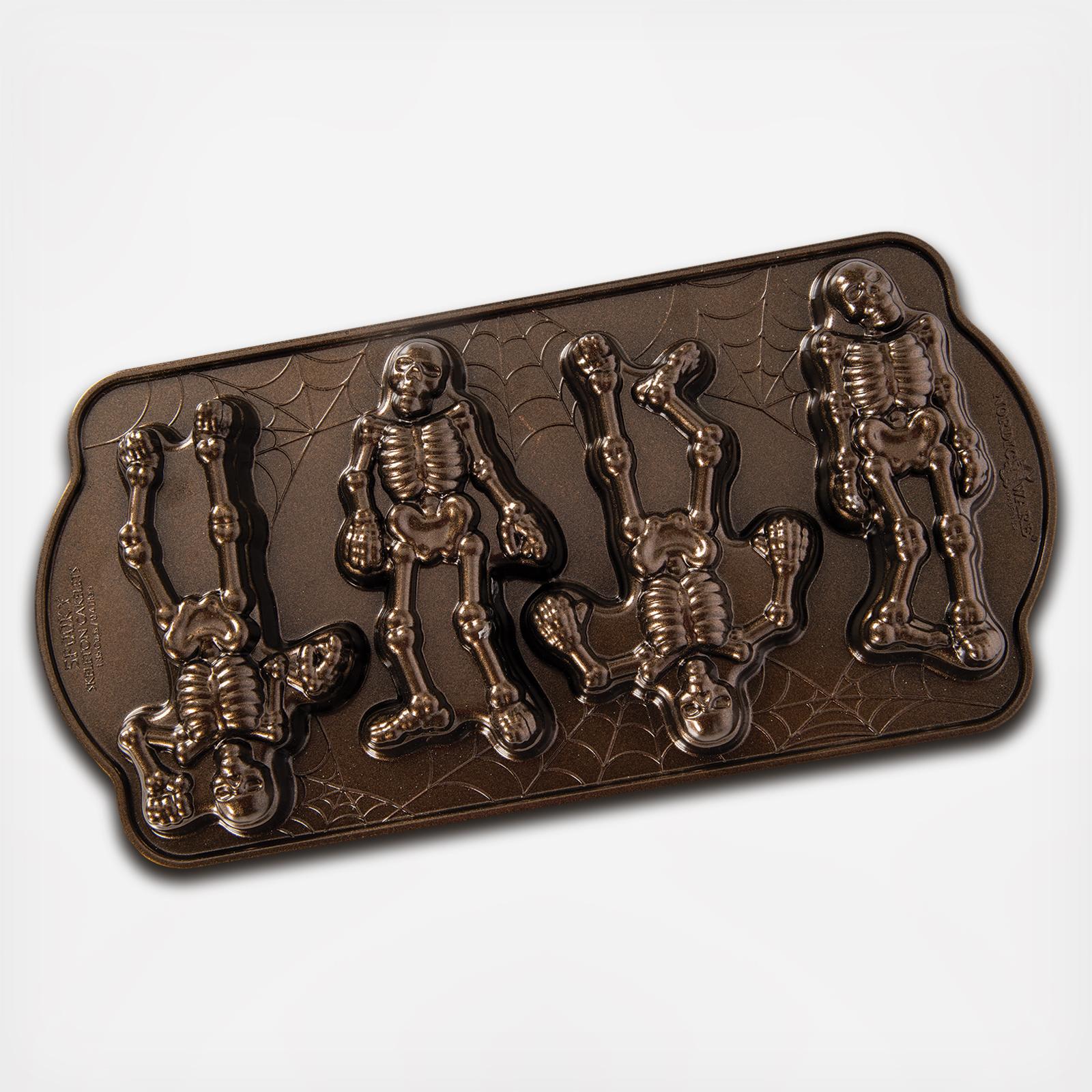 Spooky Skeleton Cakelet Pan