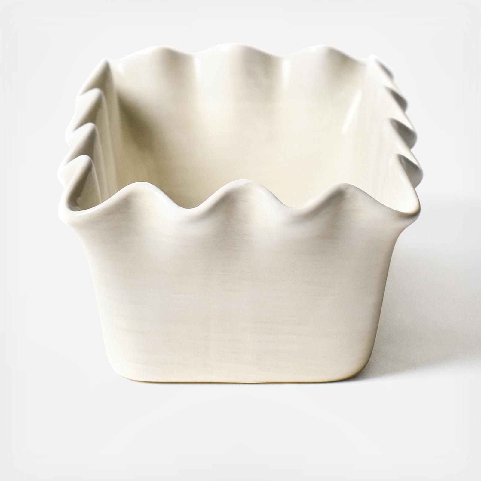Signature Ruffle Loaf Pan