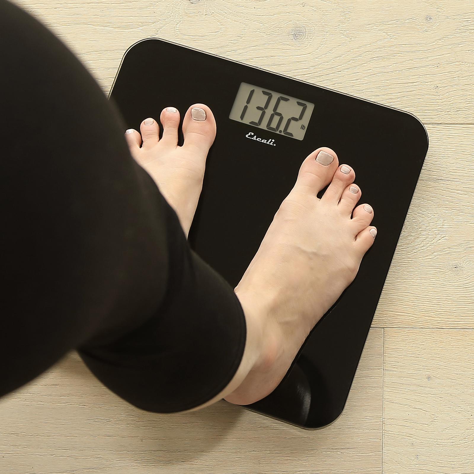 11002-sleek-and-slim-bathroom-scale-1.jpg