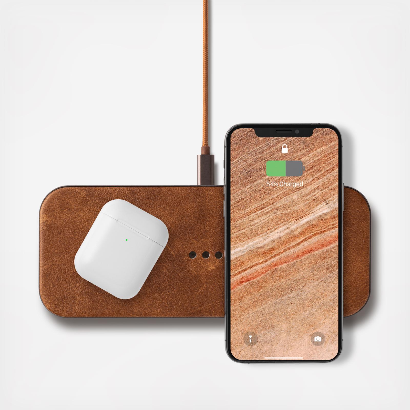 11823-catch-2-leather-wireless-charger-1.jpg