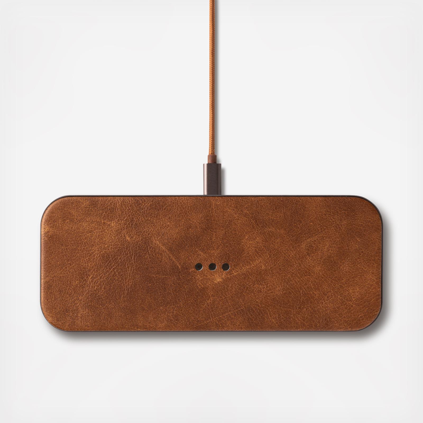 11823-catch-2-leather-wireless-charger-1.jpg