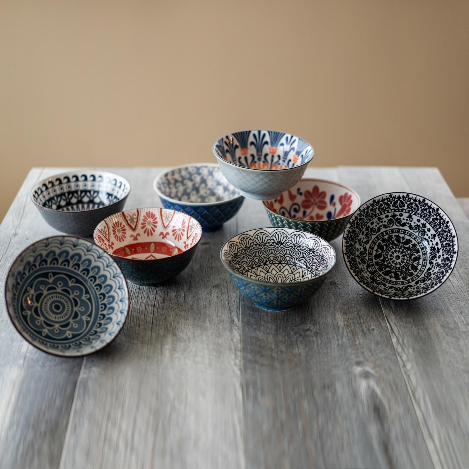 12335-8-piece-assorted-novelty-bowl-set-1.jpg