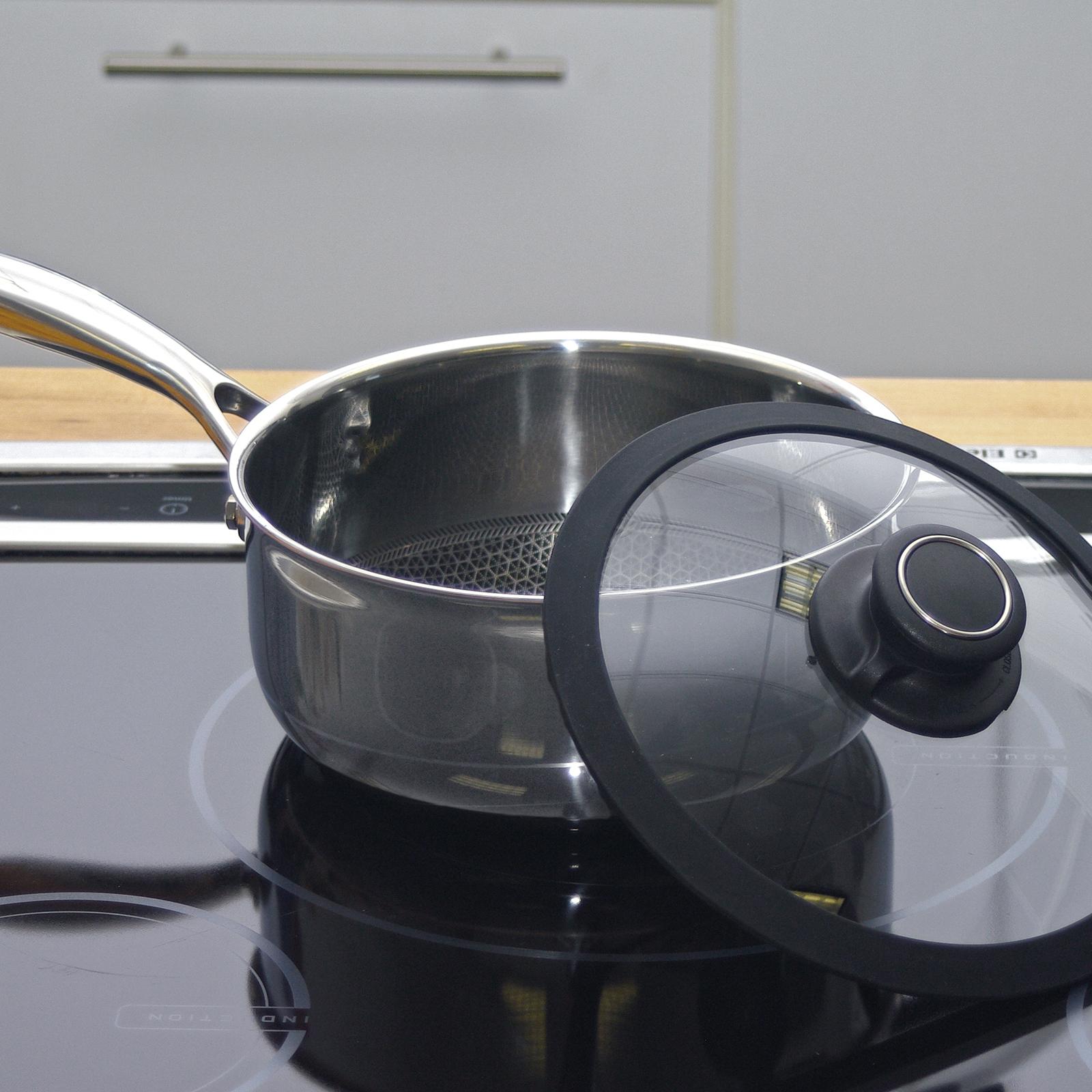 Black Cube Hybrid Saucepan