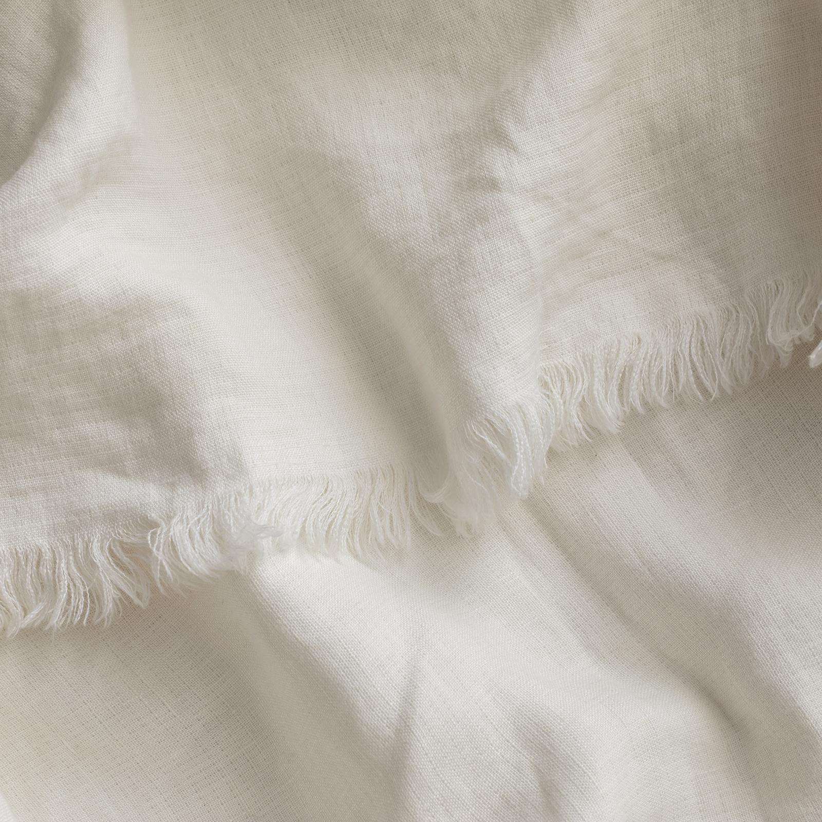 Freya Linen Throw