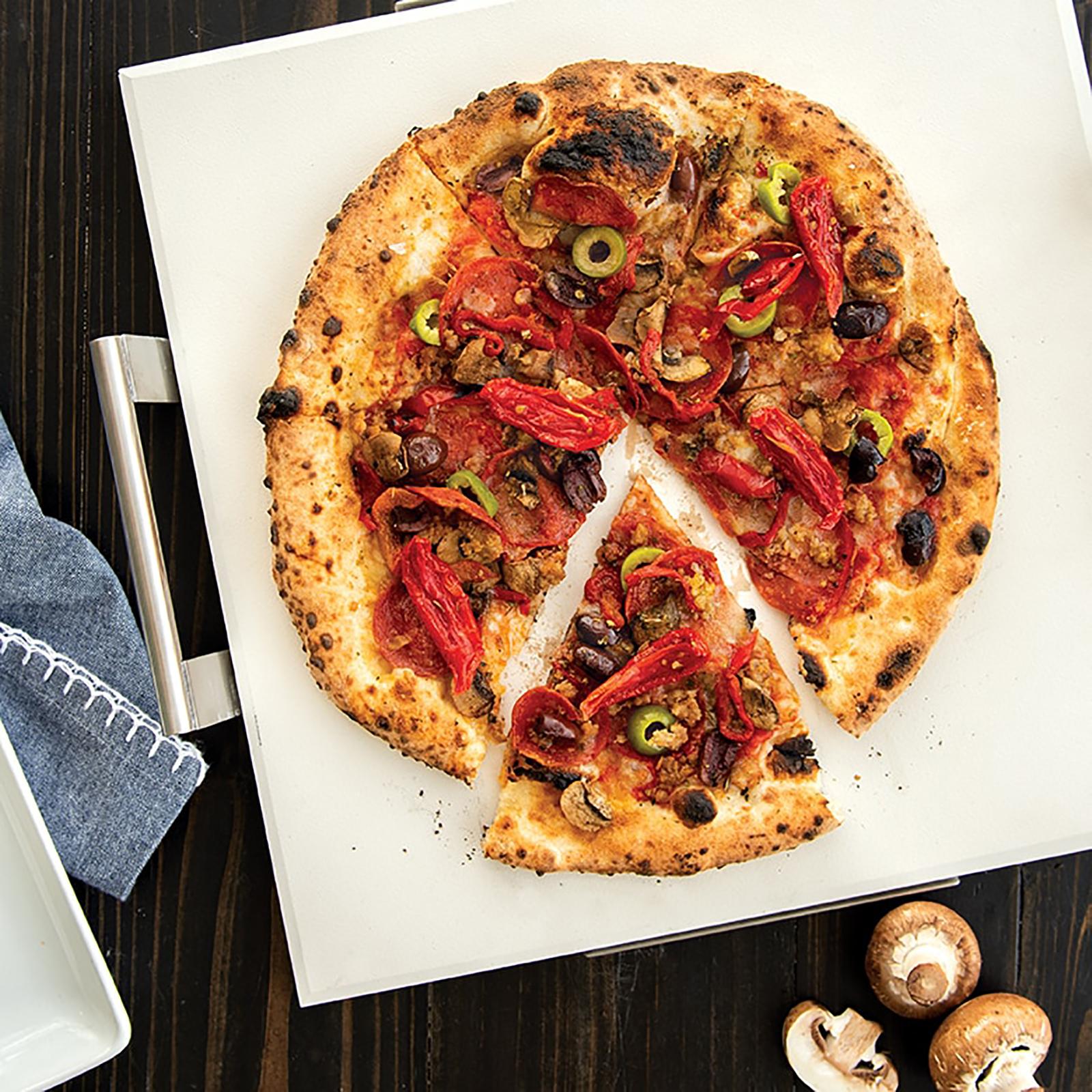 Deluxe Square Pizza Stone with Rack