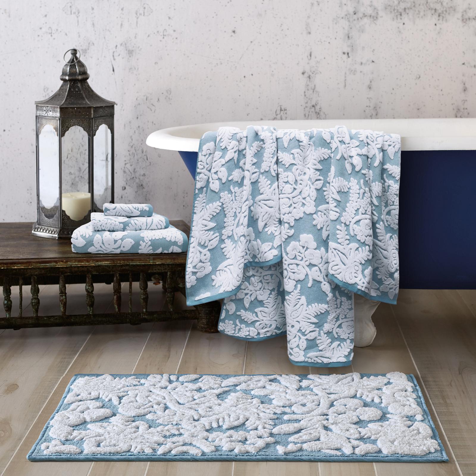 Pasak Bath Rug