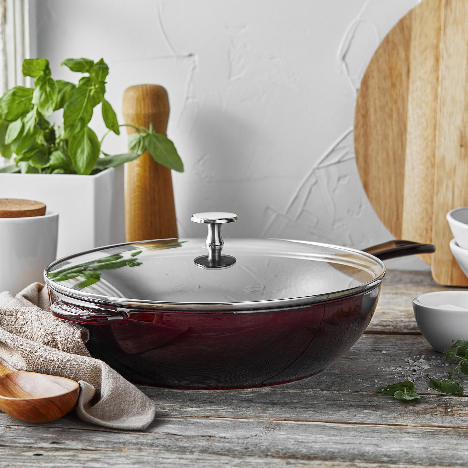 Cast Iron Daily Pan with Lid