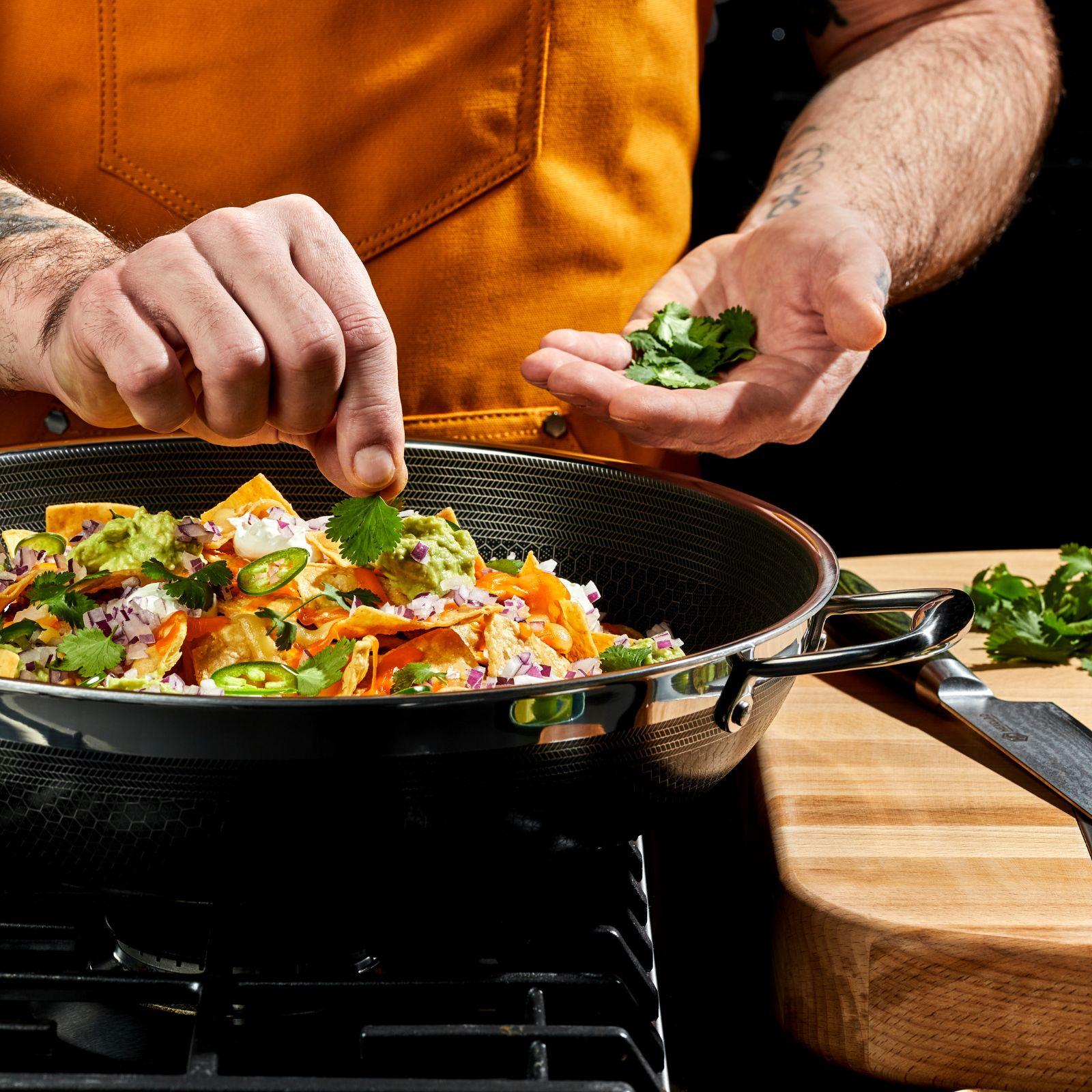 13902-14-inch-wok-1.jpg