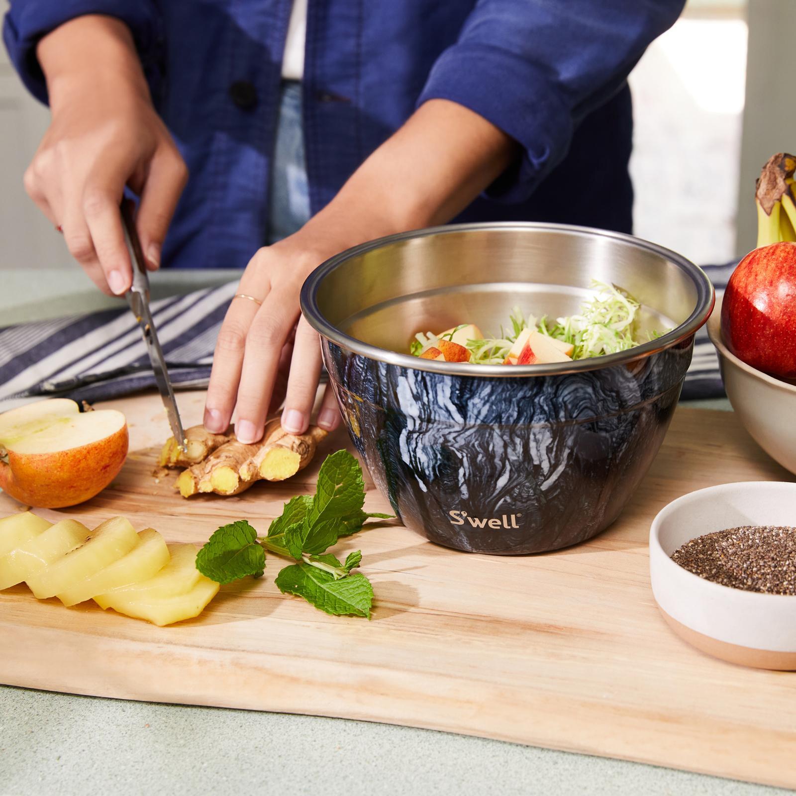 14177-64-oz-salad-bowl-kit-1.jpg