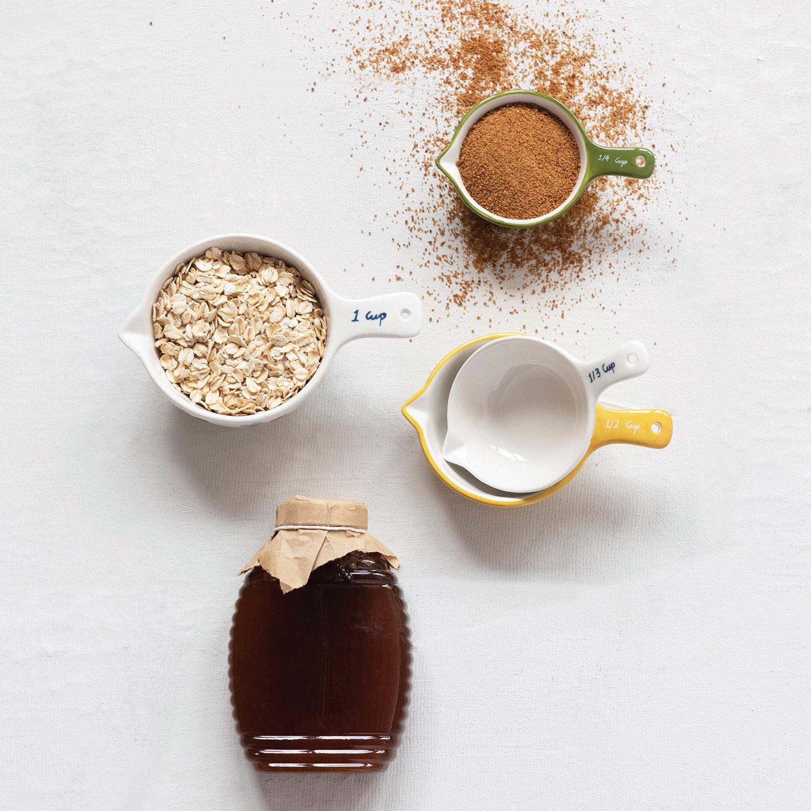 14402-4-piece-hand-painted-stoneware-measuring-cup-1.jpg