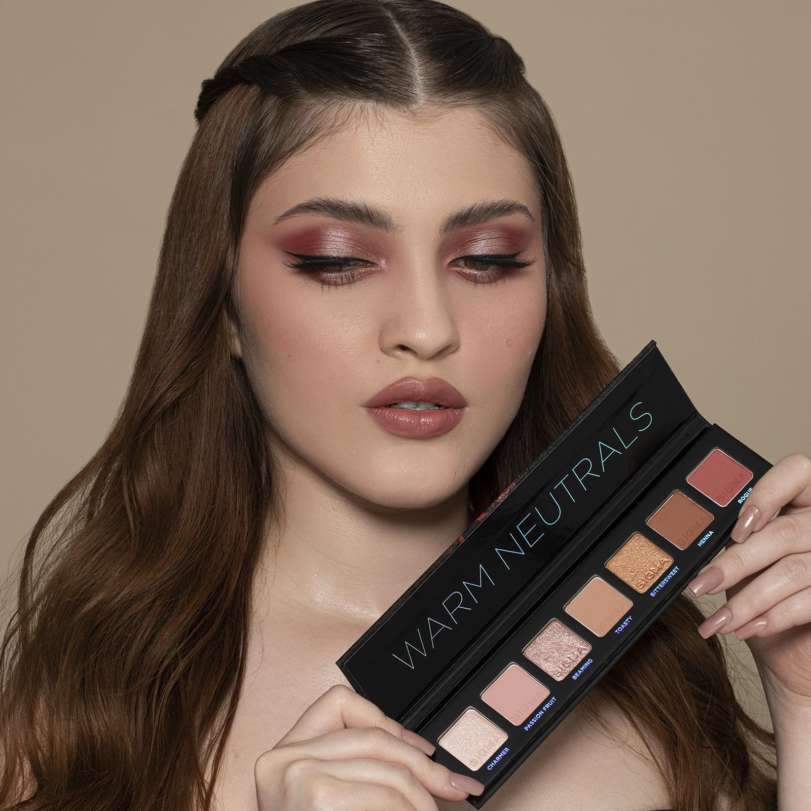 14997-warm-neutrals-eyeshadow-palette-1.jpg