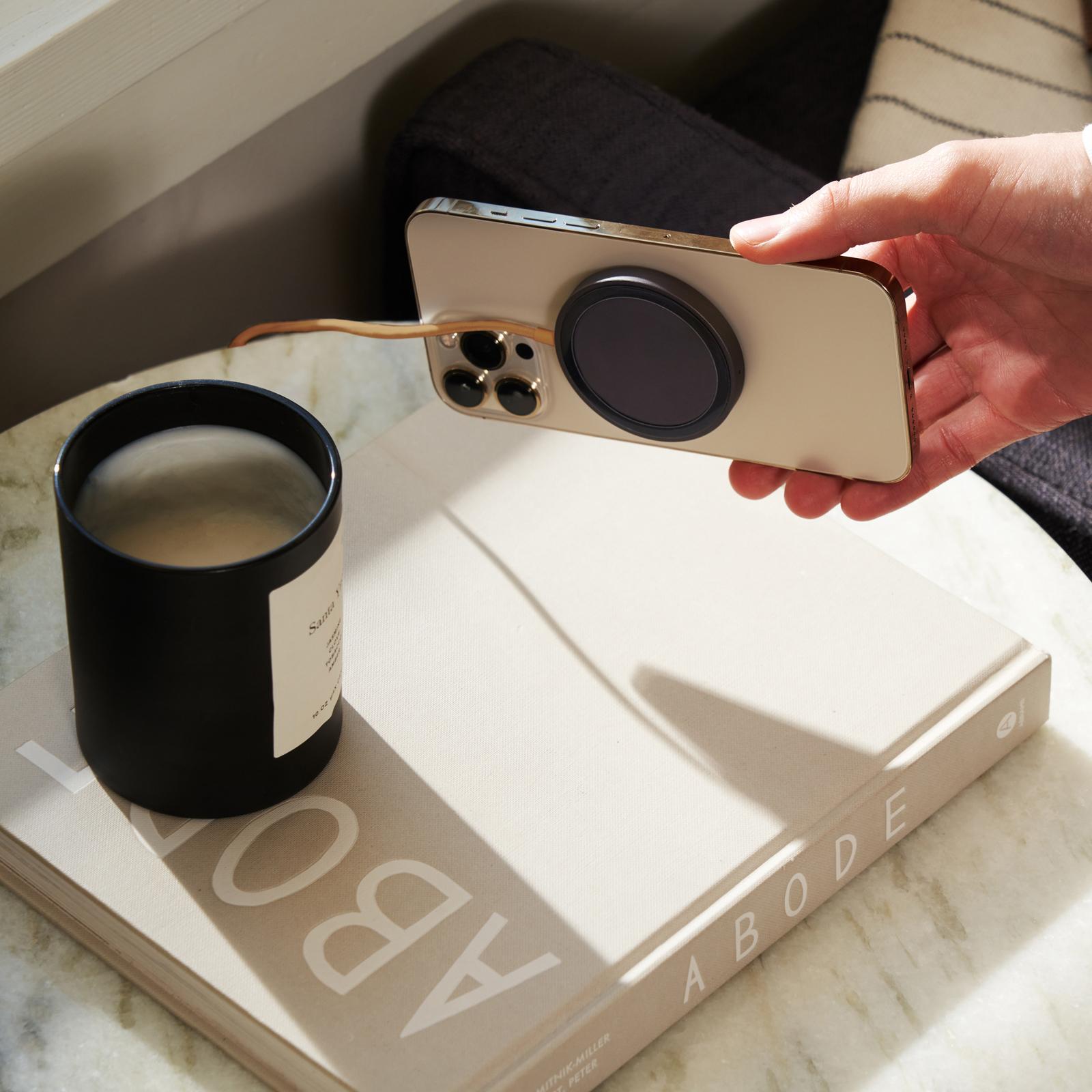 Mag: 1 Classics Magnetic Charger