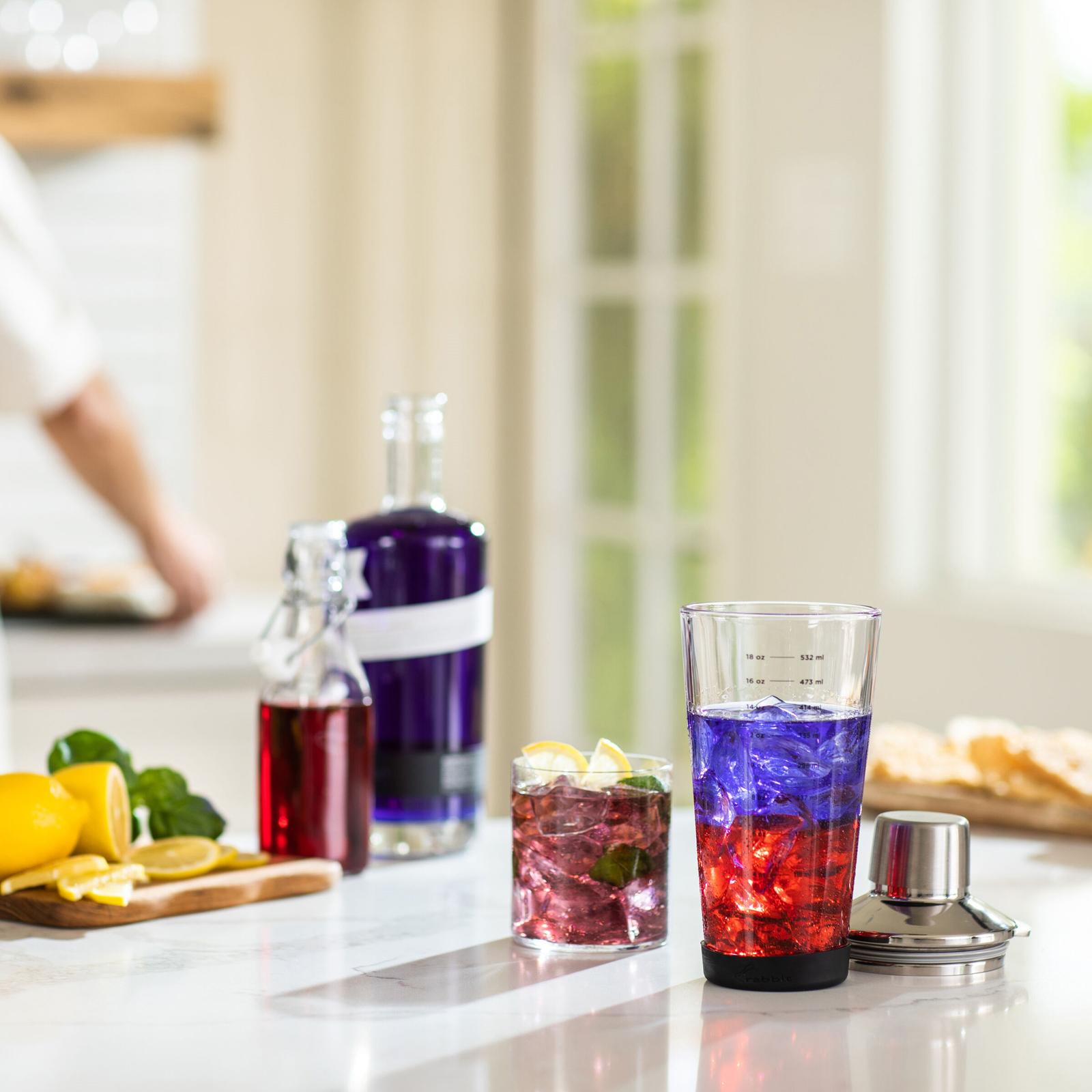 15579-glass-cocktail-shaker-1.jpg