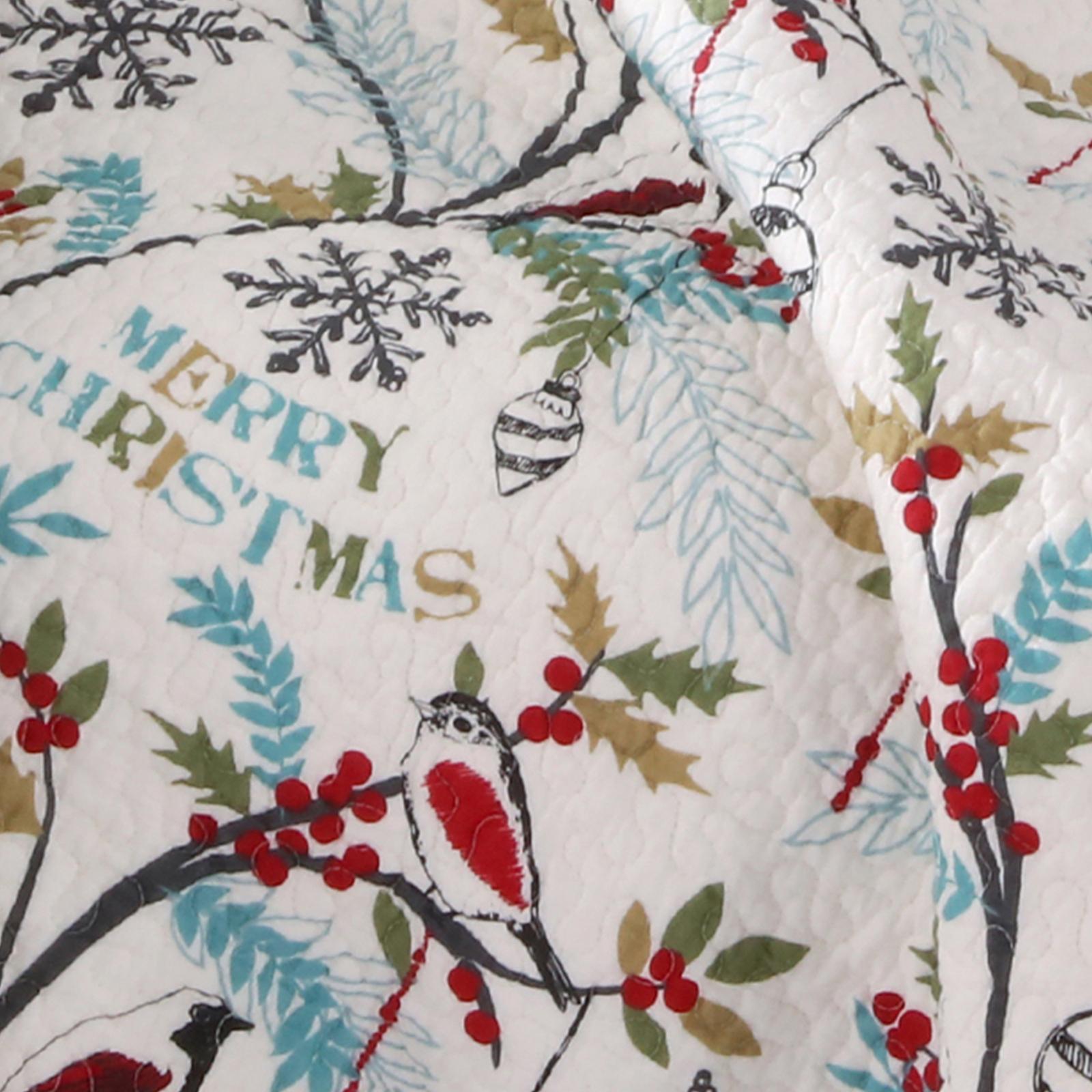 Holly Reversible Quilted Throw
