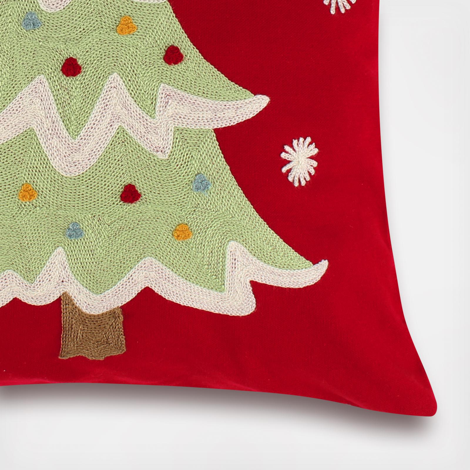 16062-comet-amp-cupid-christmas-tree-pillow-1.jpg