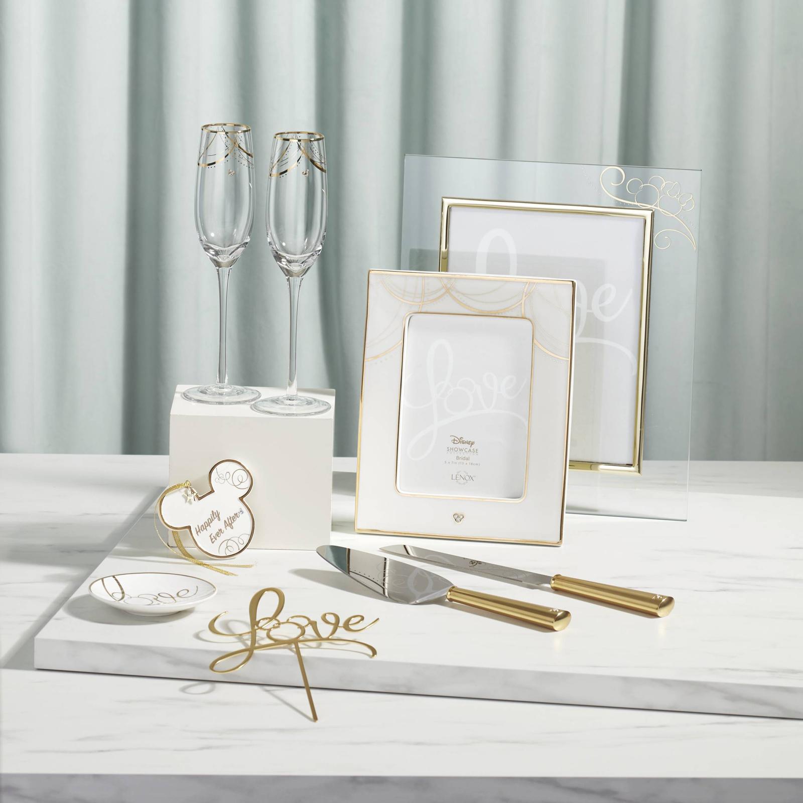 16120-disney-bridal-glass-frame-1.jpg