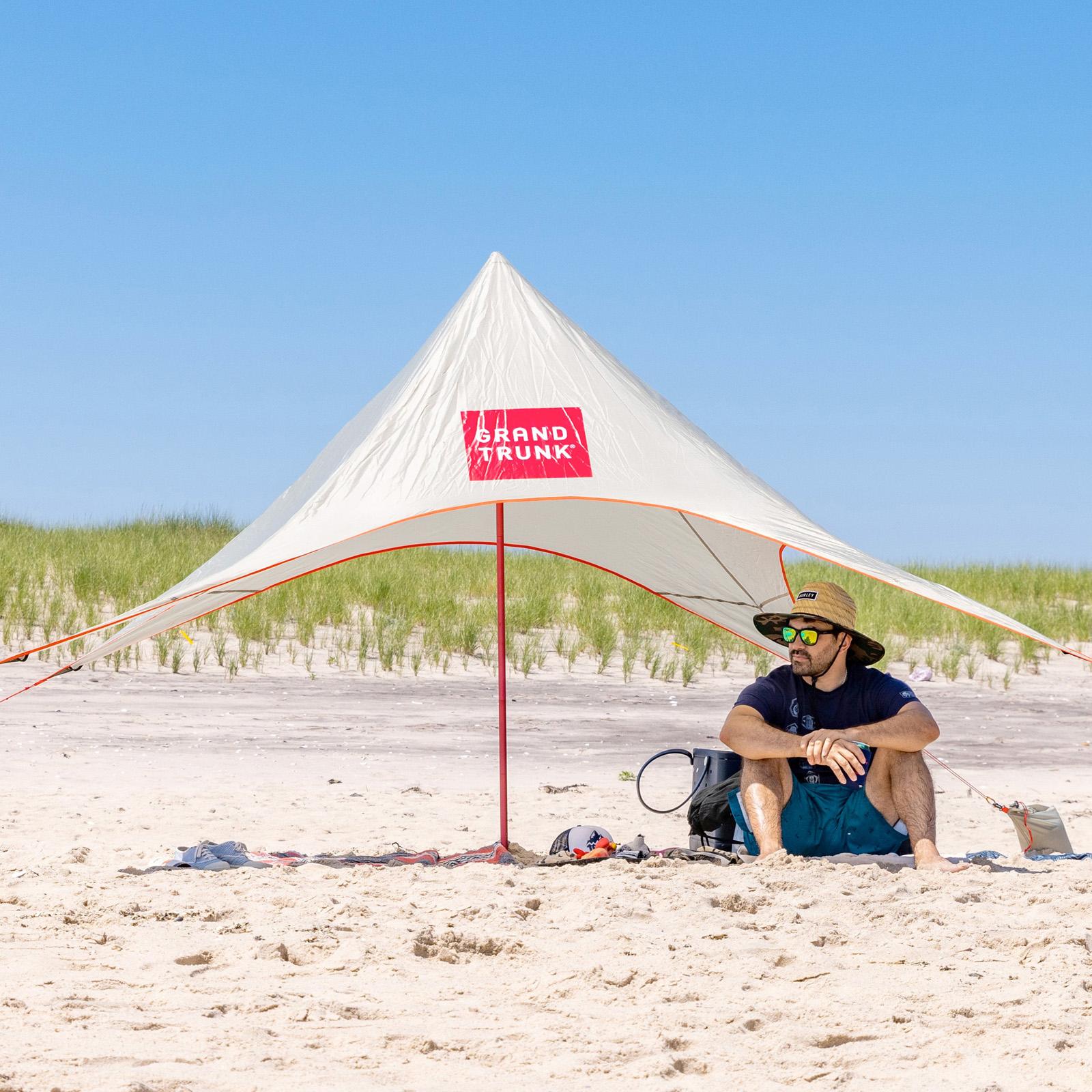 17116-shade-caster-2-person-sunshade-1.jpg