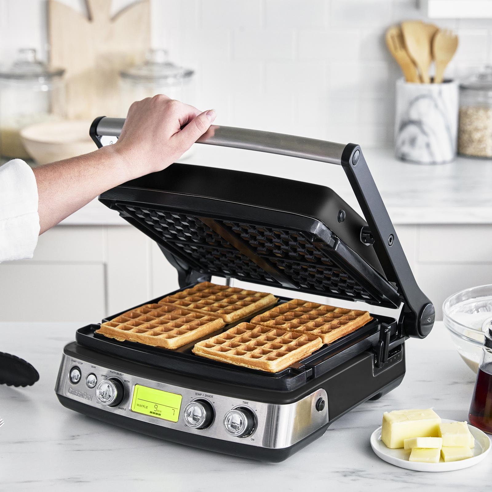 Elite Electrics 4-Square Waffle Maker