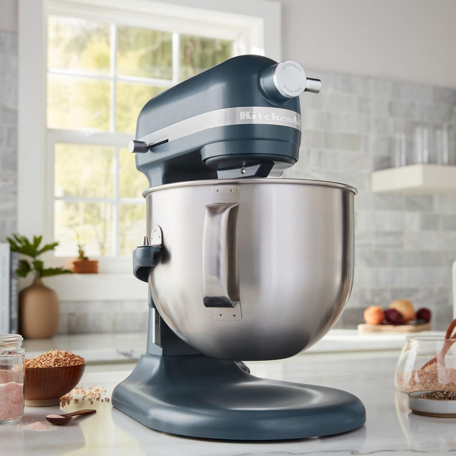 7-Quart Bowl-Lift Stand Mixer