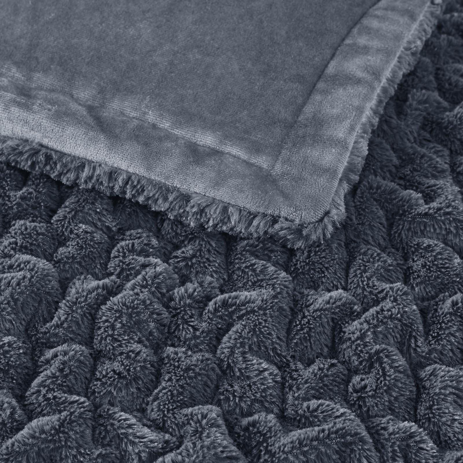 17589-ruched-fur-throw-blanket-1.jpg