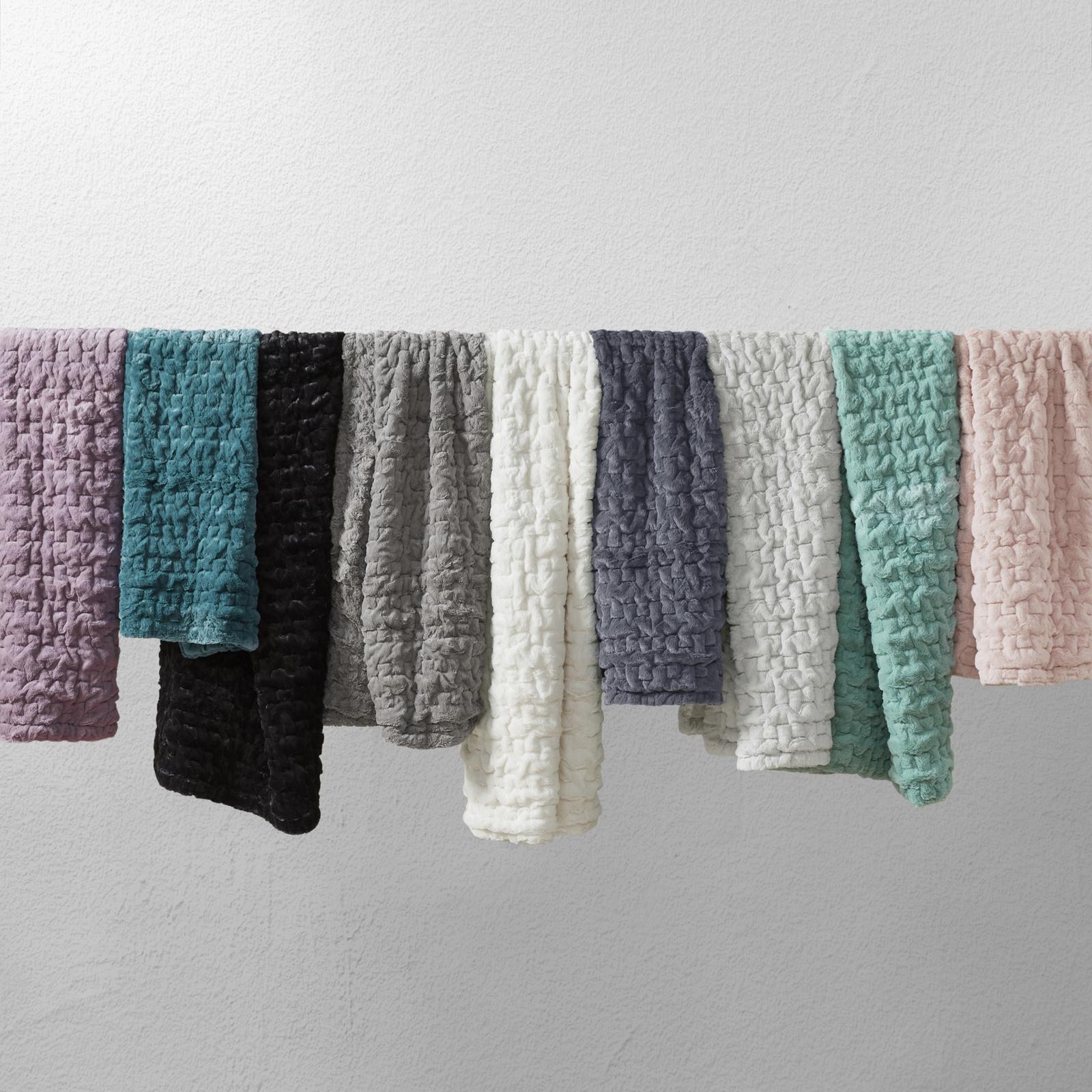 17589-ruched-fur-throw-blanket-1.jpg
