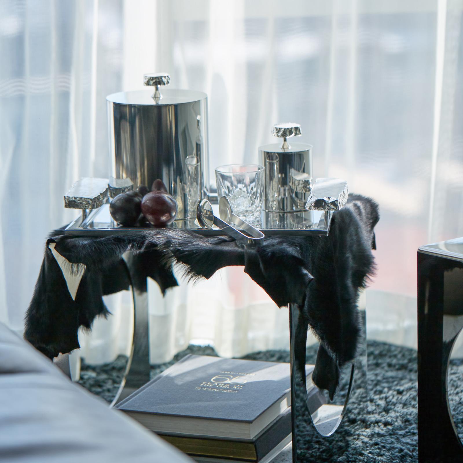 17738-hospitality-ice-bucket-1.jpg