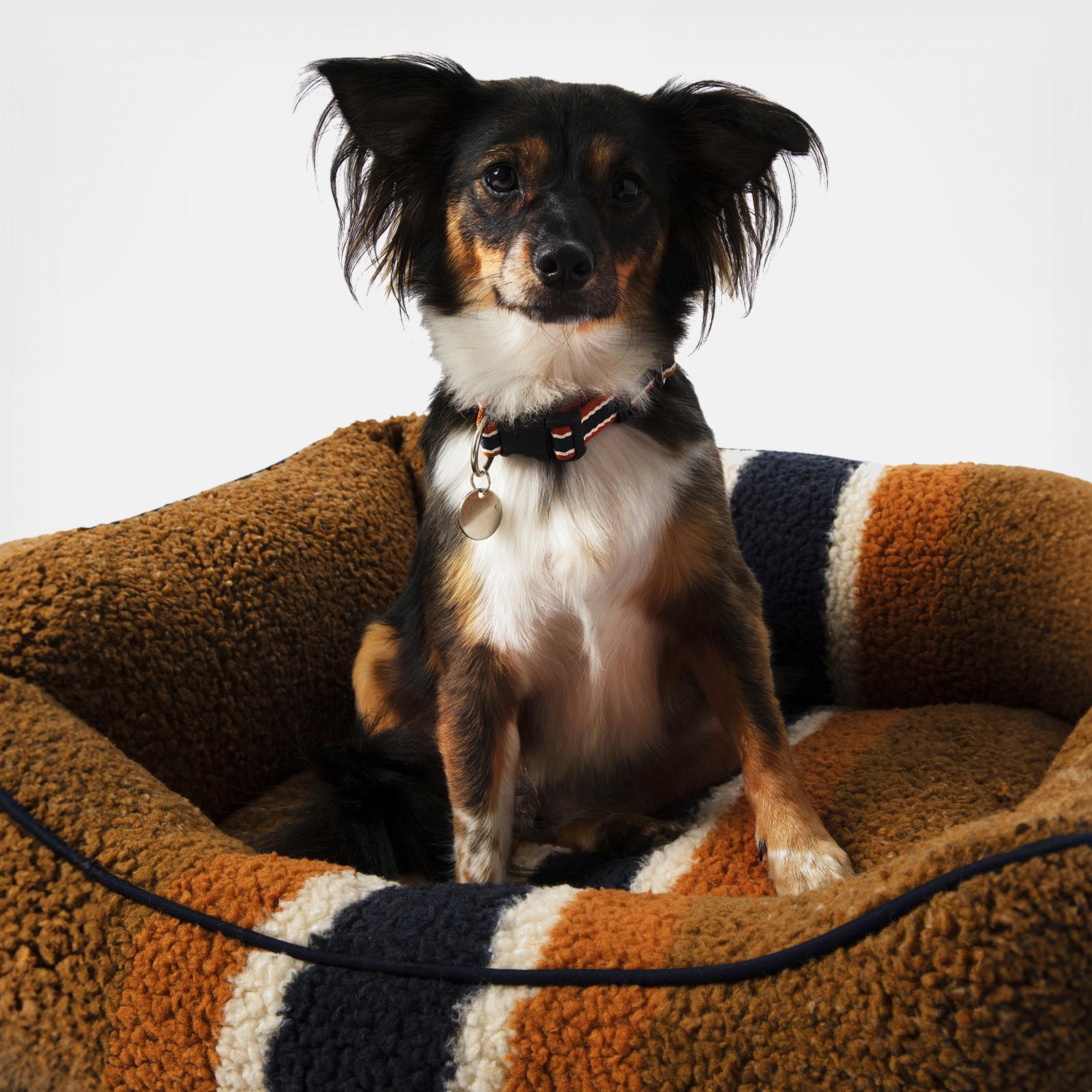 18599-kuddle-pet-bed-1.jpg