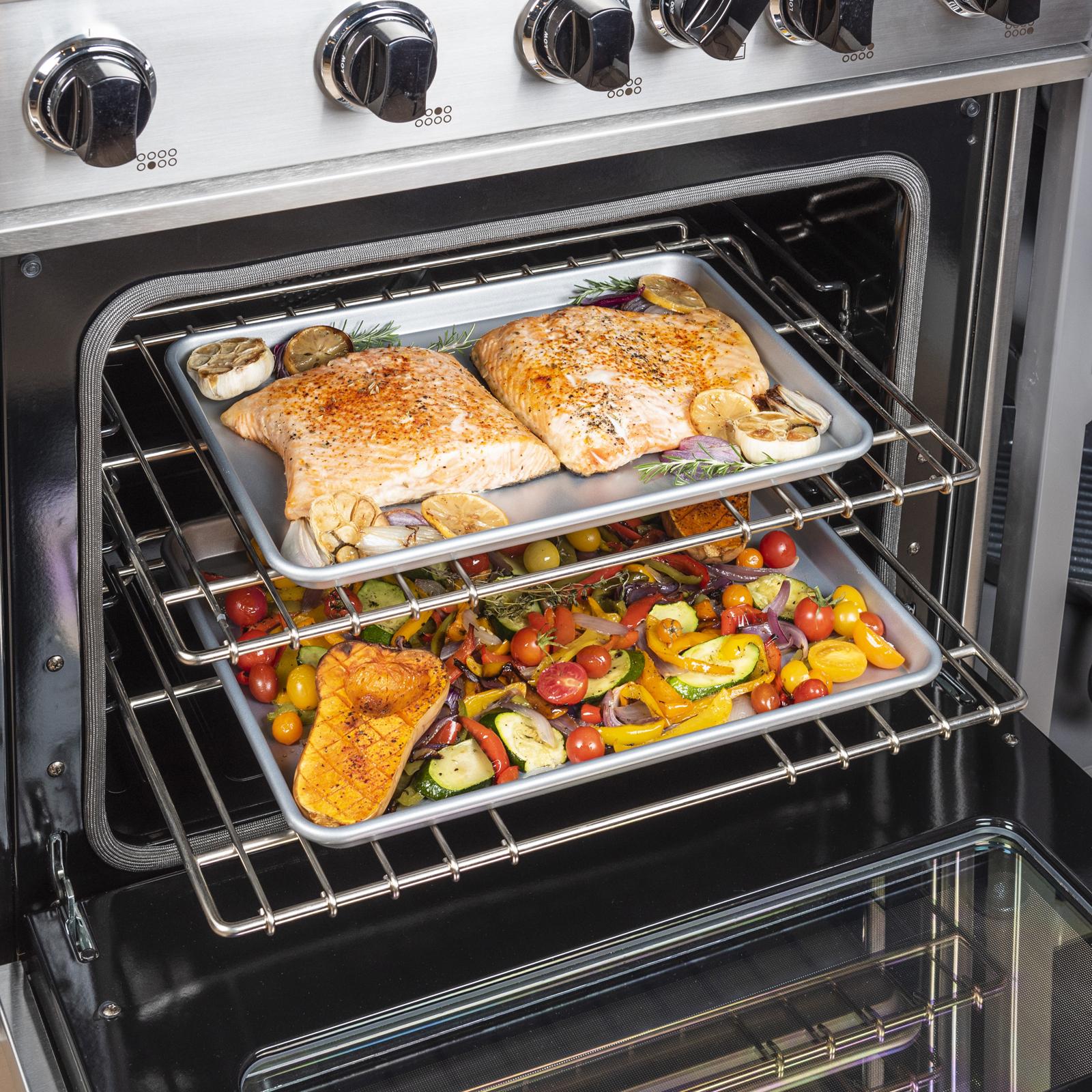 18617-3-piece-nonstick-baking-sheet-set-1.jpg