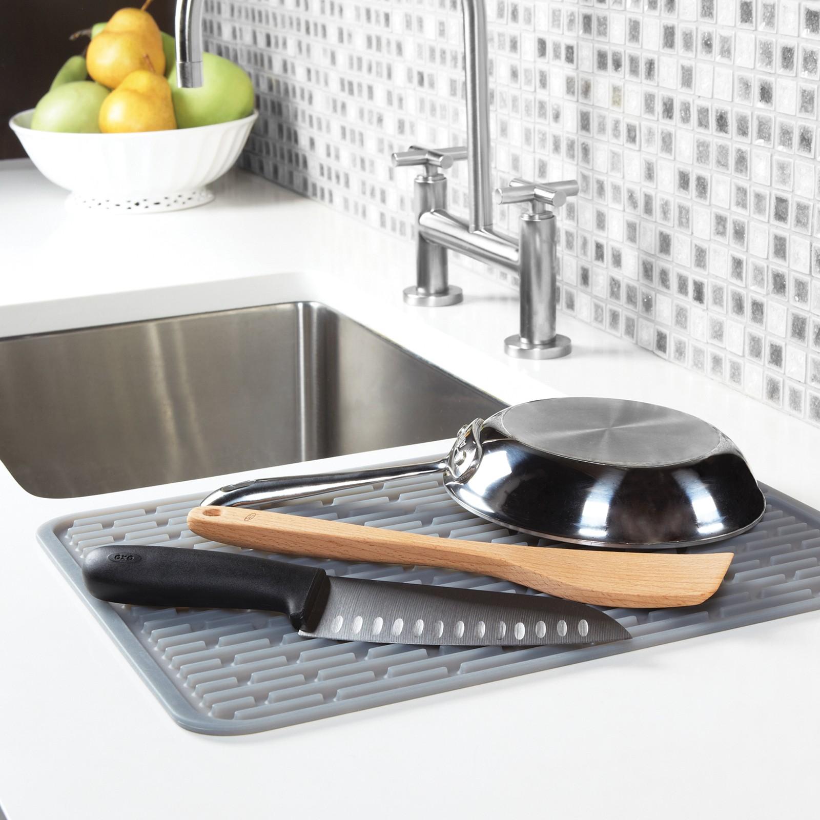 1918-good-grips-silicone-drying-mat-1.jpg
