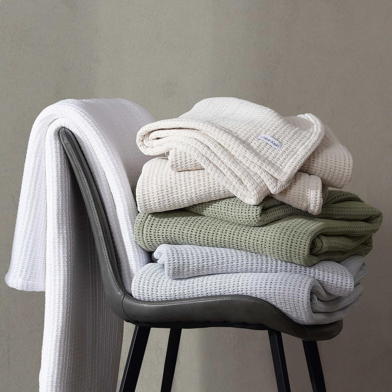 19316-honeycomb-cotton-blanket-1.jpg
