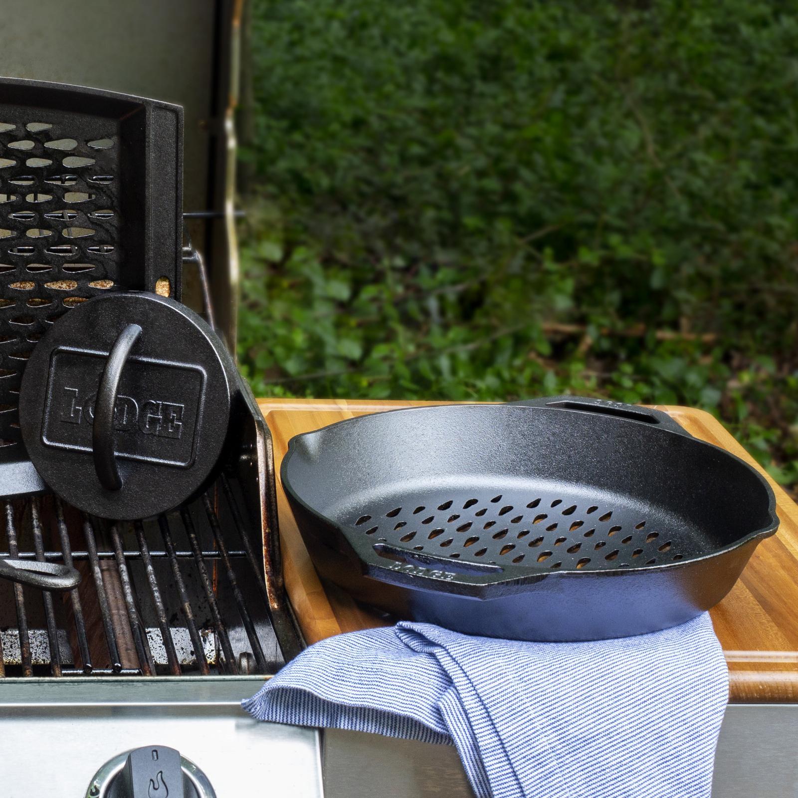 19376-classic-dual-handle-grill-basket-1.jpg