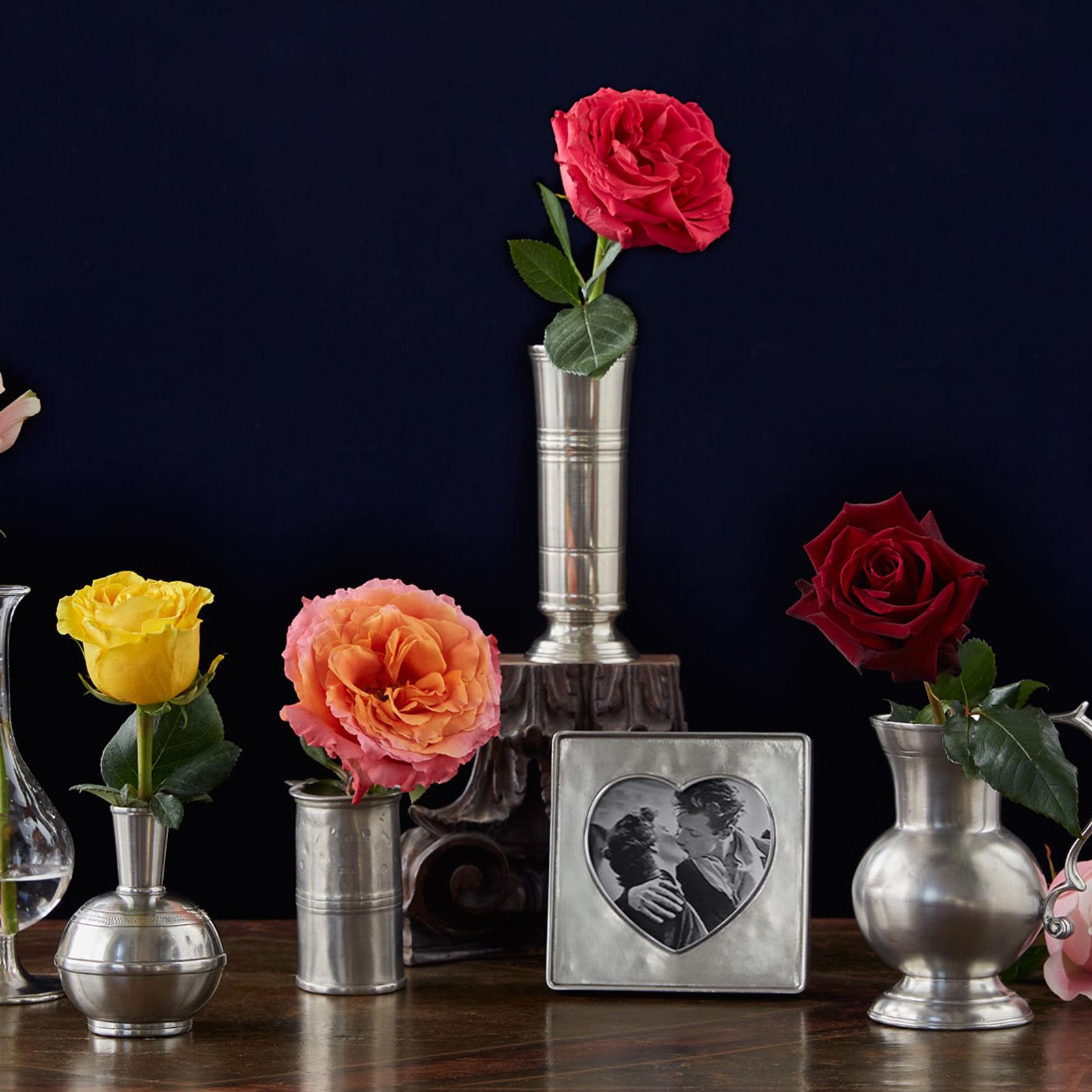 2567-bud-vase-1.jpg