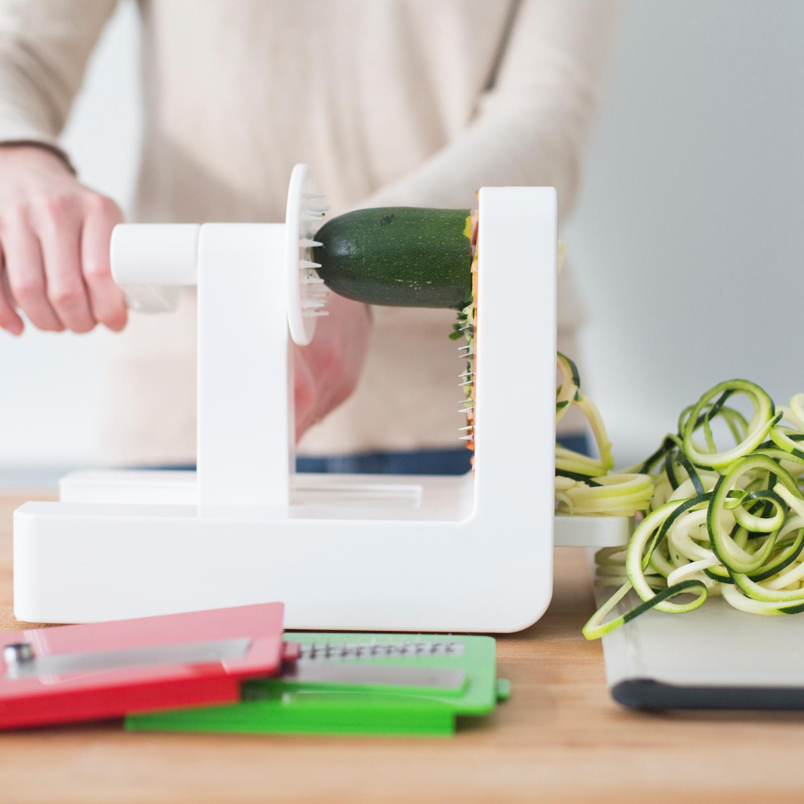 2600-good-grips-3-blade-spiralizer-1.jpg