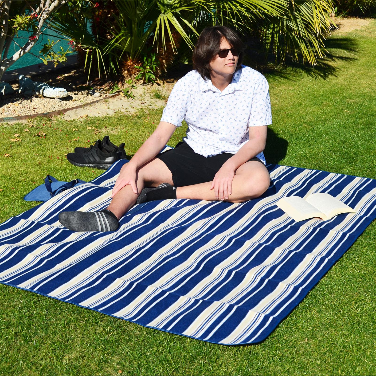 Extra large Water Resistant Picnic Blanket
