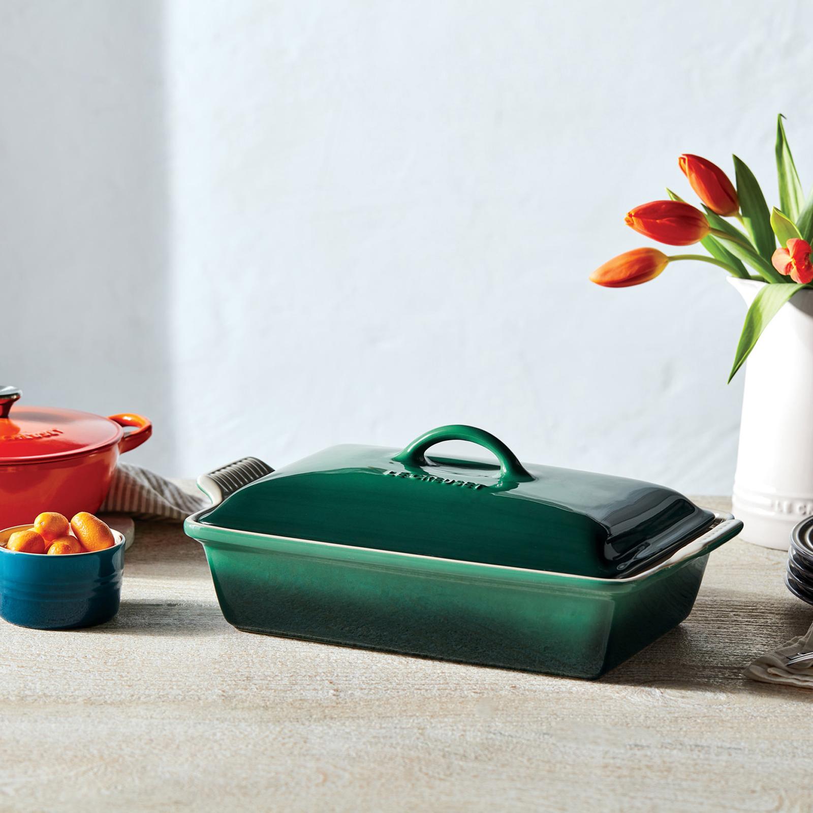 2845-classic-heritage-covered-rectangular-casserole-dish-1.jpg