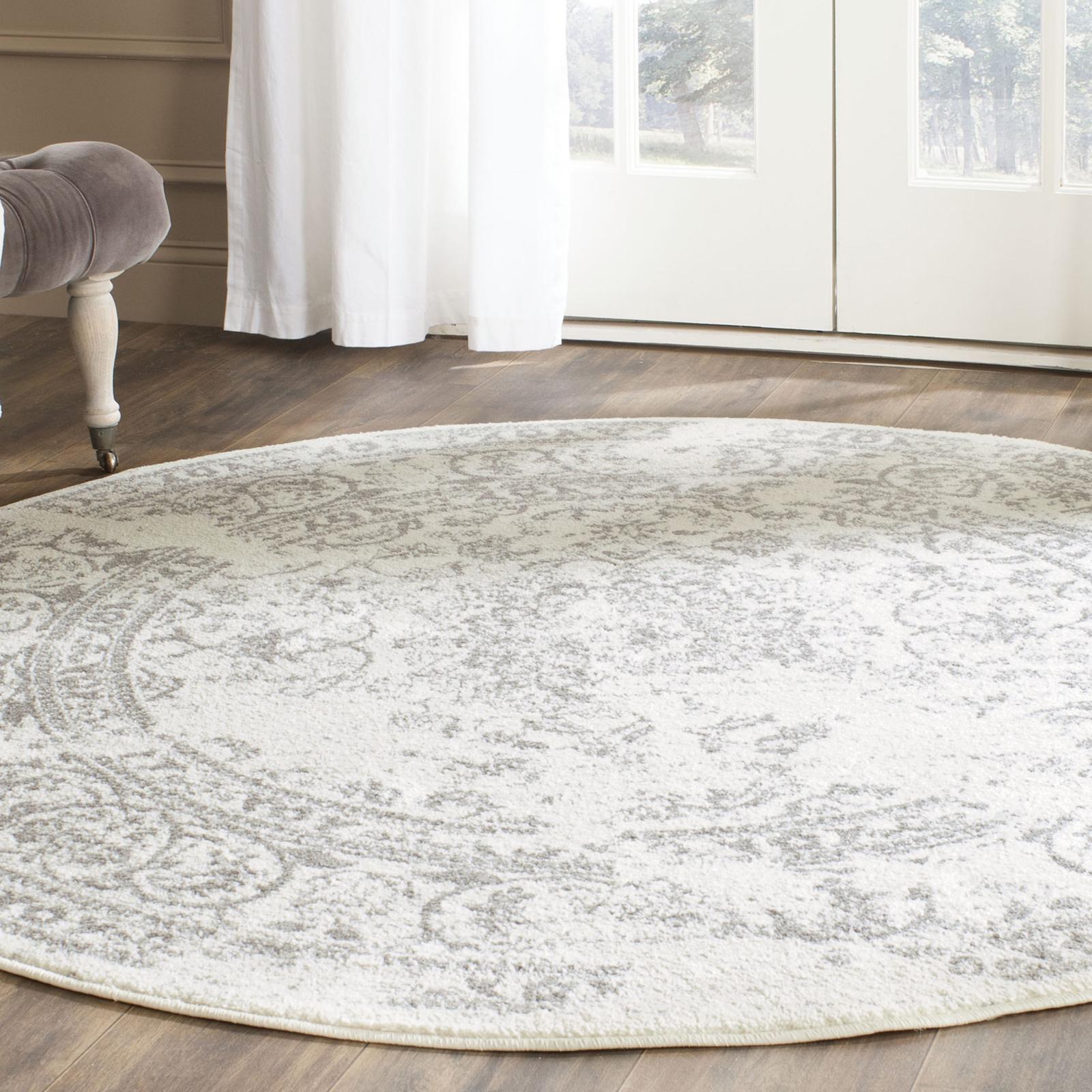 Adirondack Round Global Rug