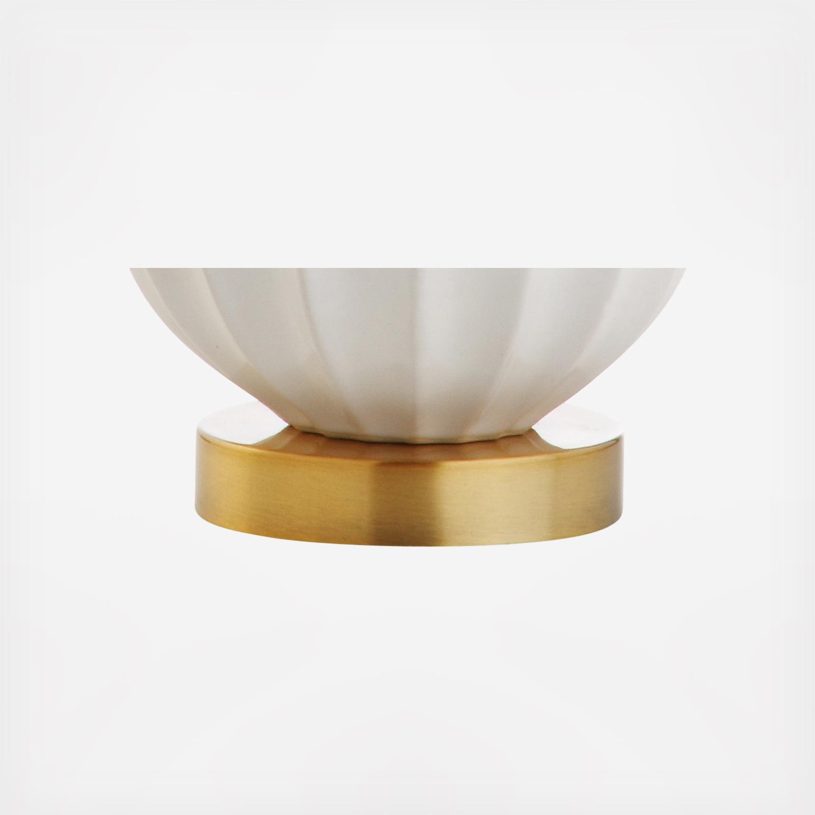4642-parker-table-lamp-1.jpg
