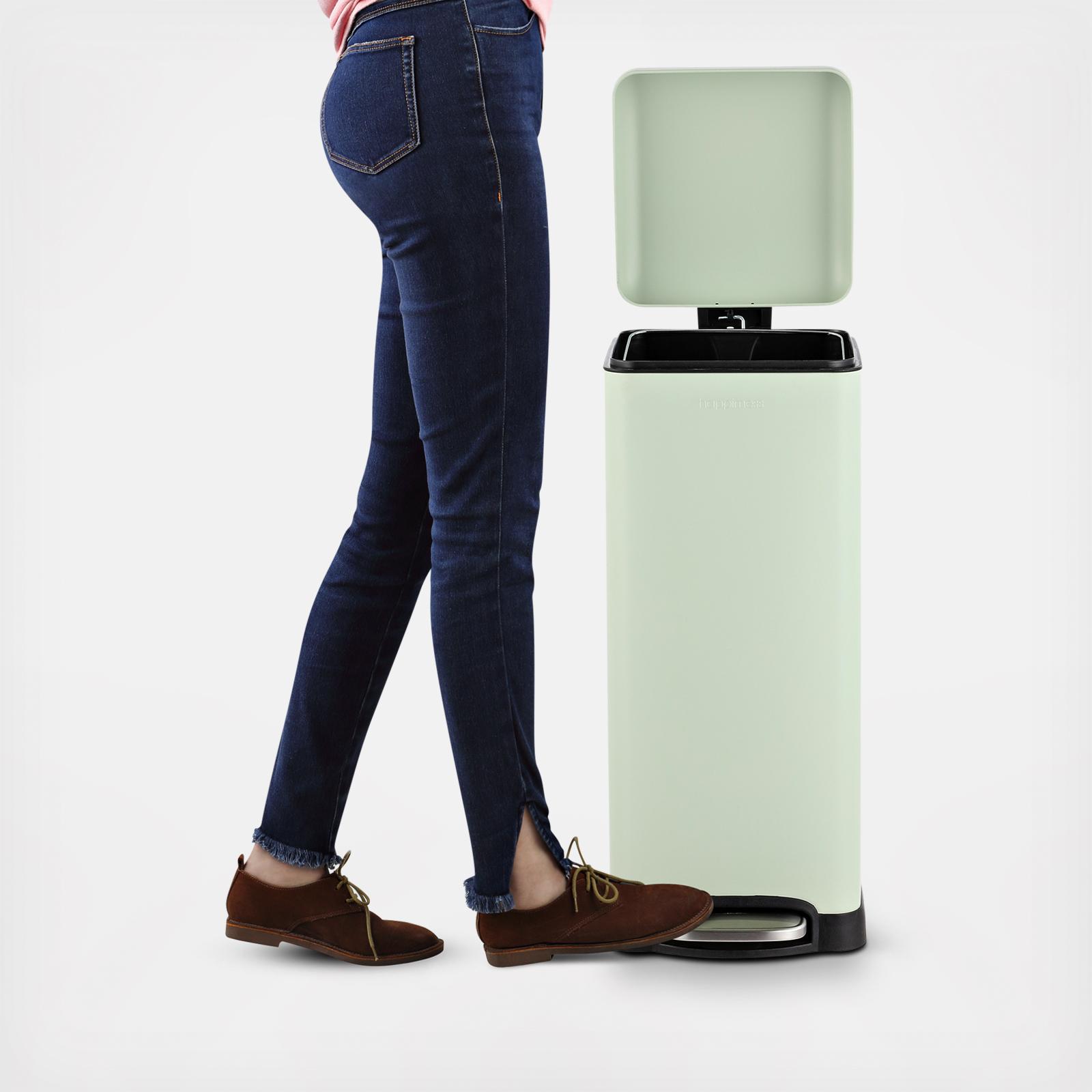 4684-betty-retro-step-can-1.jpg