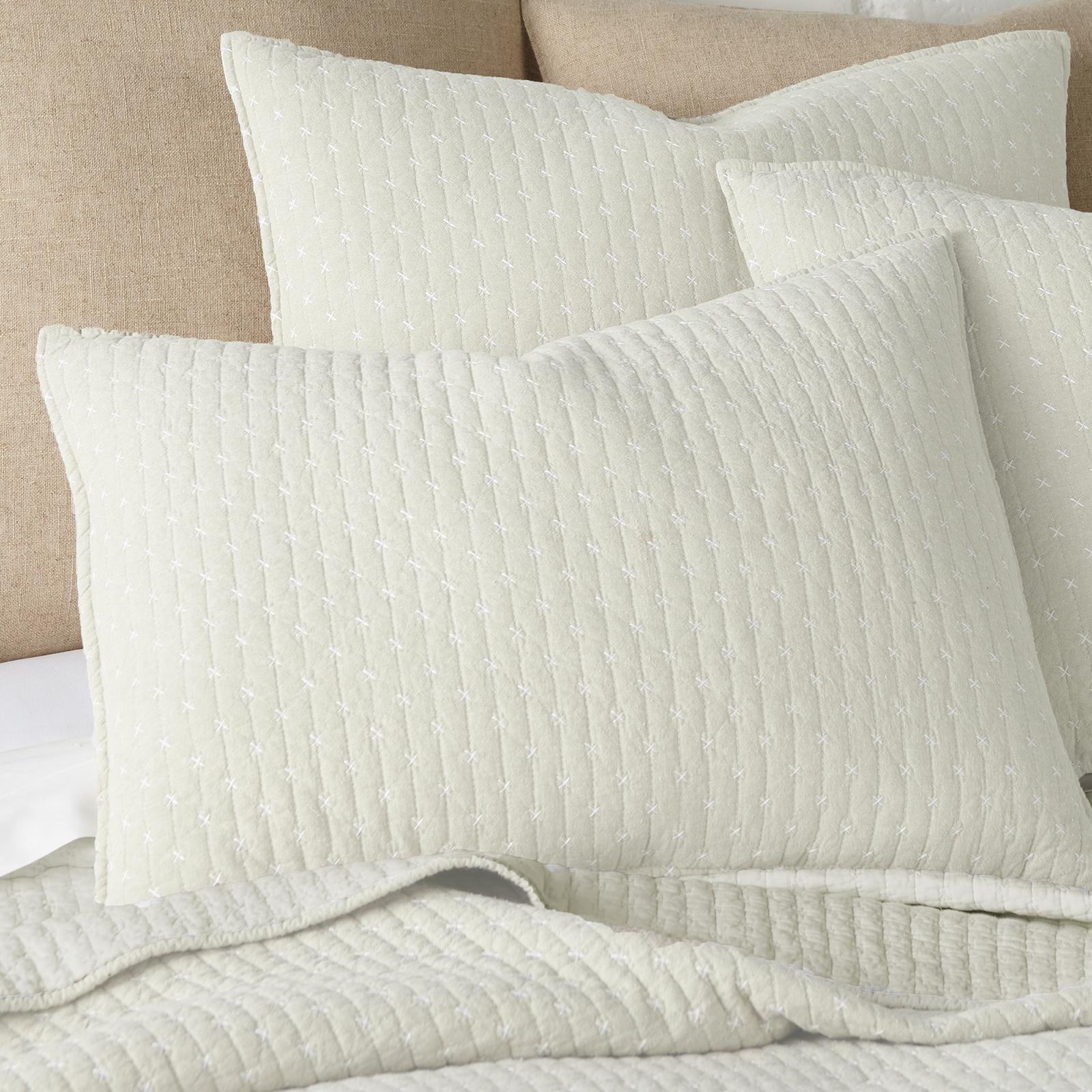 Cross Stitch 3-Piece Quilt Set