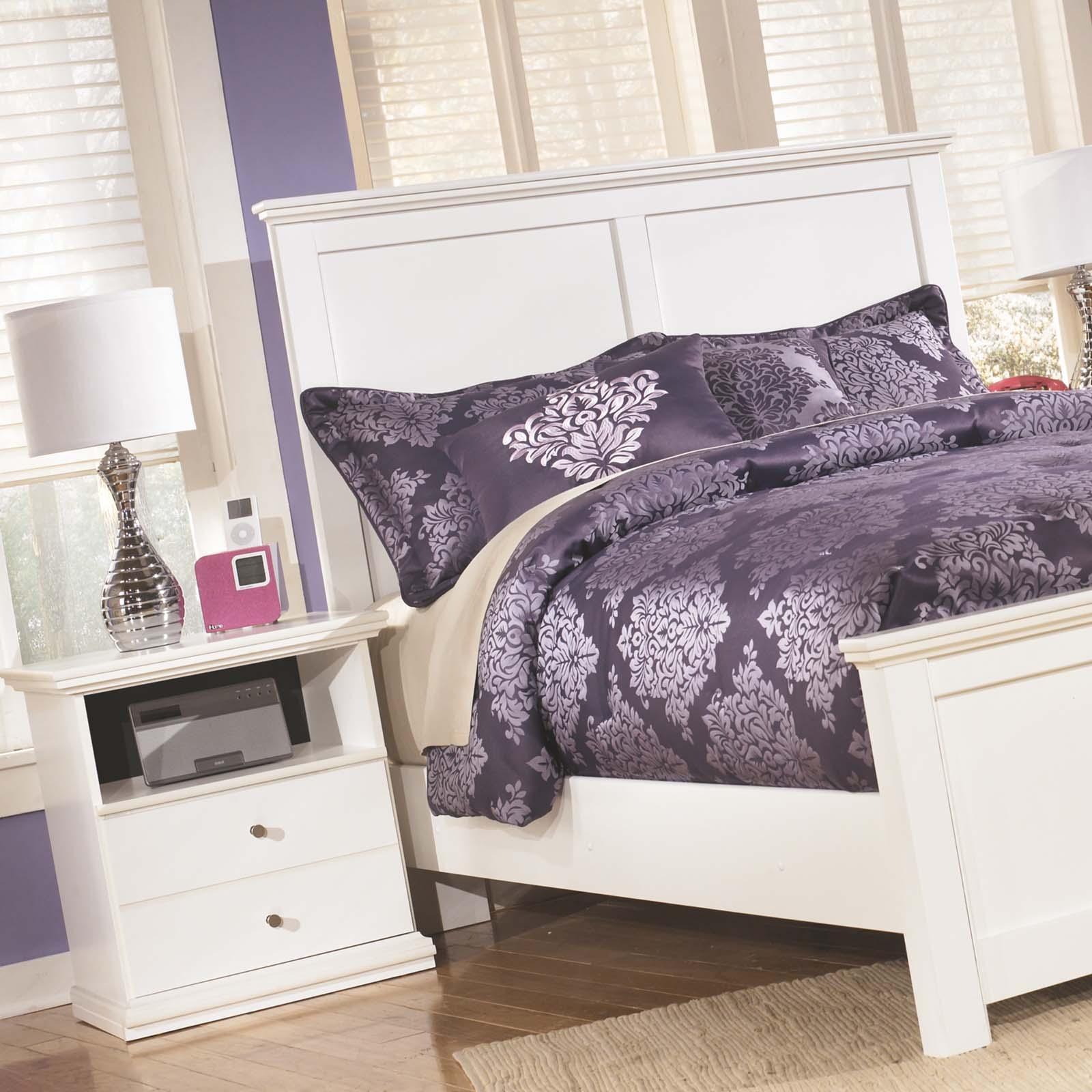 Bostwick Shoals Nightstand