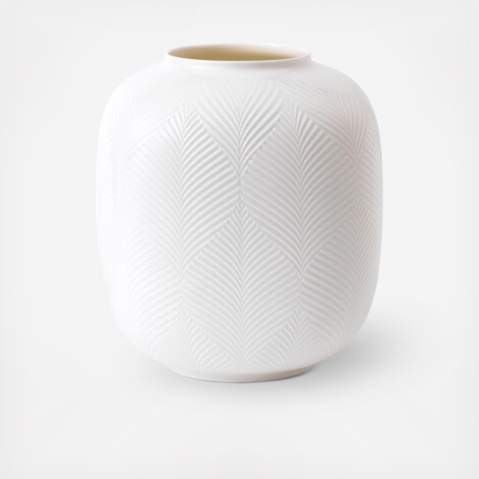 5625-white-folia-round-vase-1.jpg