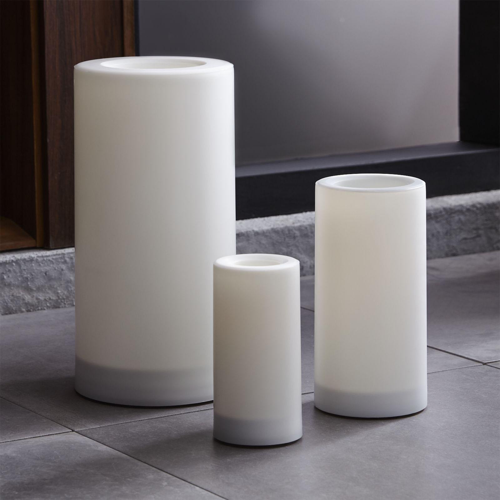 5738-indoor-outdoor-pillar-candle-with-timer-1.jpg