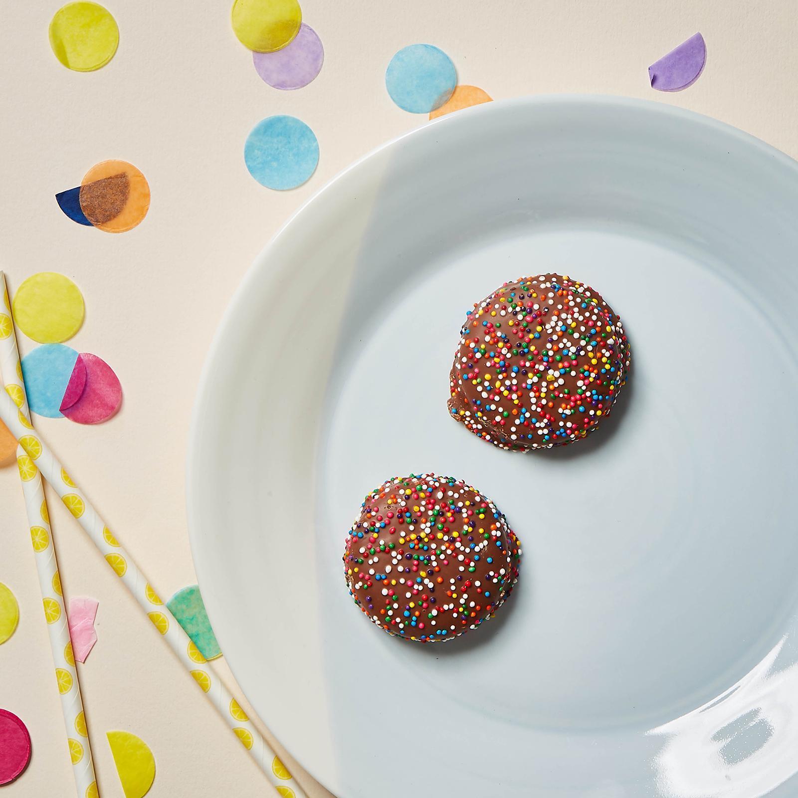Chocolate Covered Oreos Favors, Set of 12