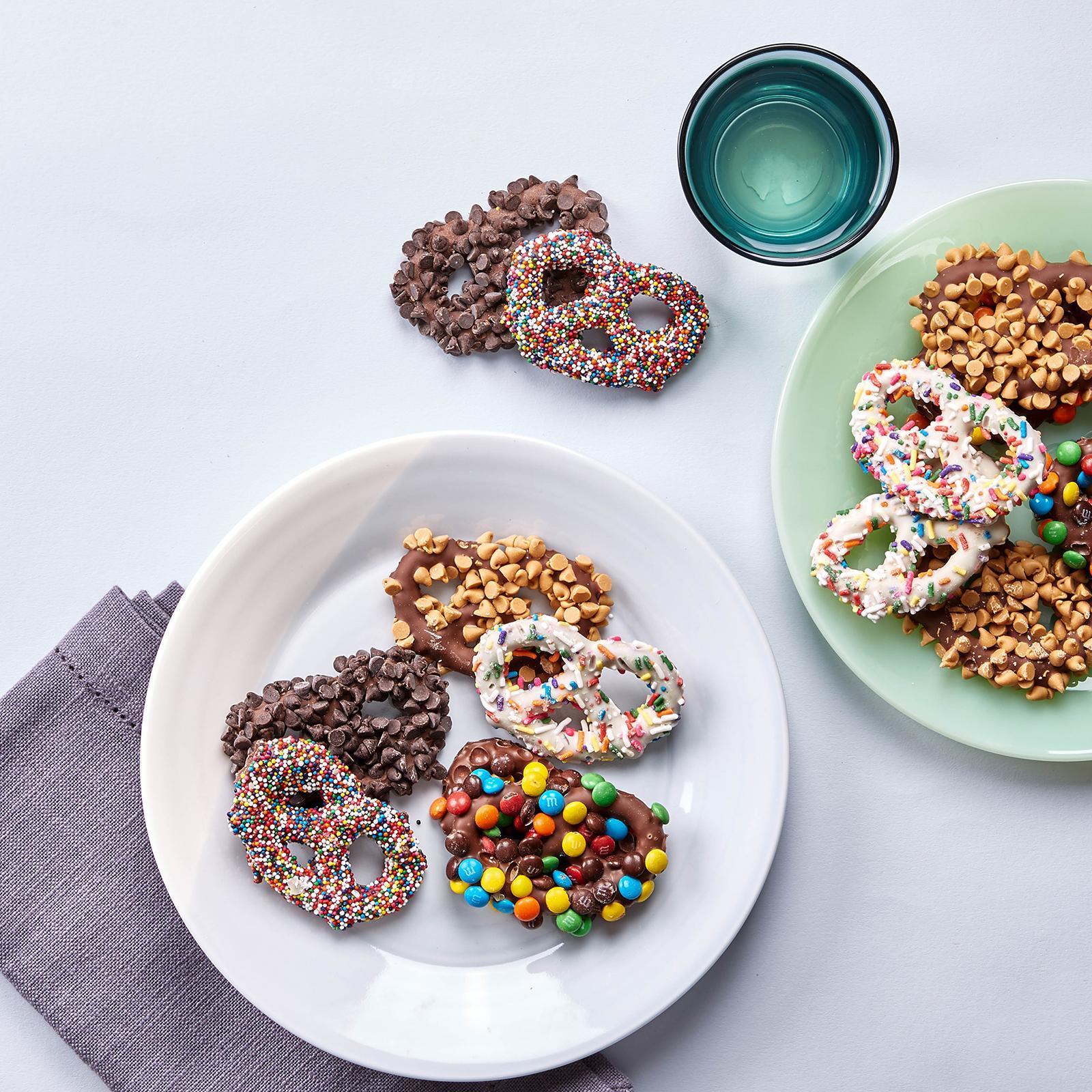 15-Piece Chocolate Covered Pretzels Assortment