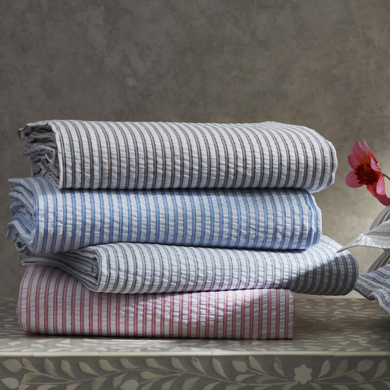 Matteo Coverlet