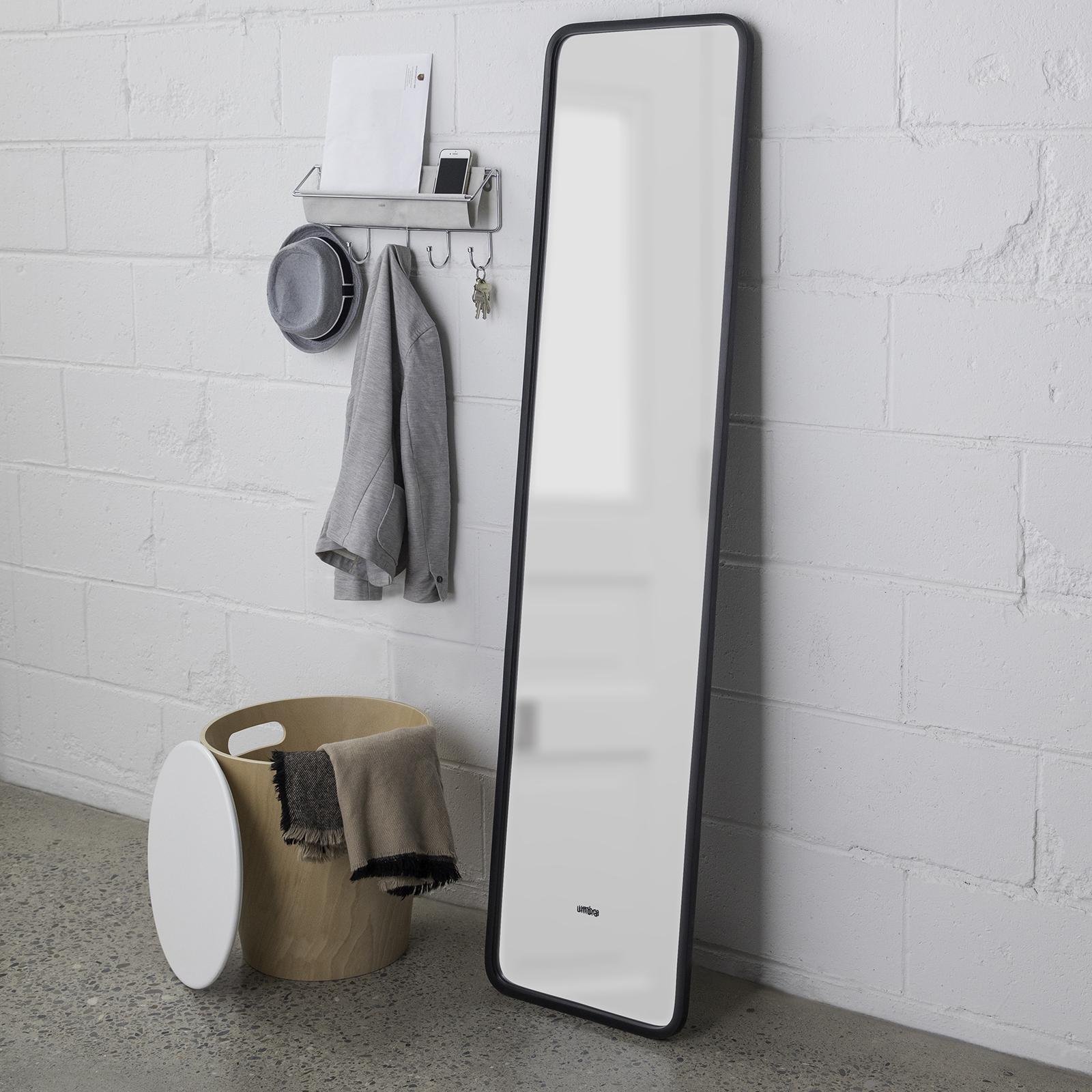 Hub Leaning Mirror