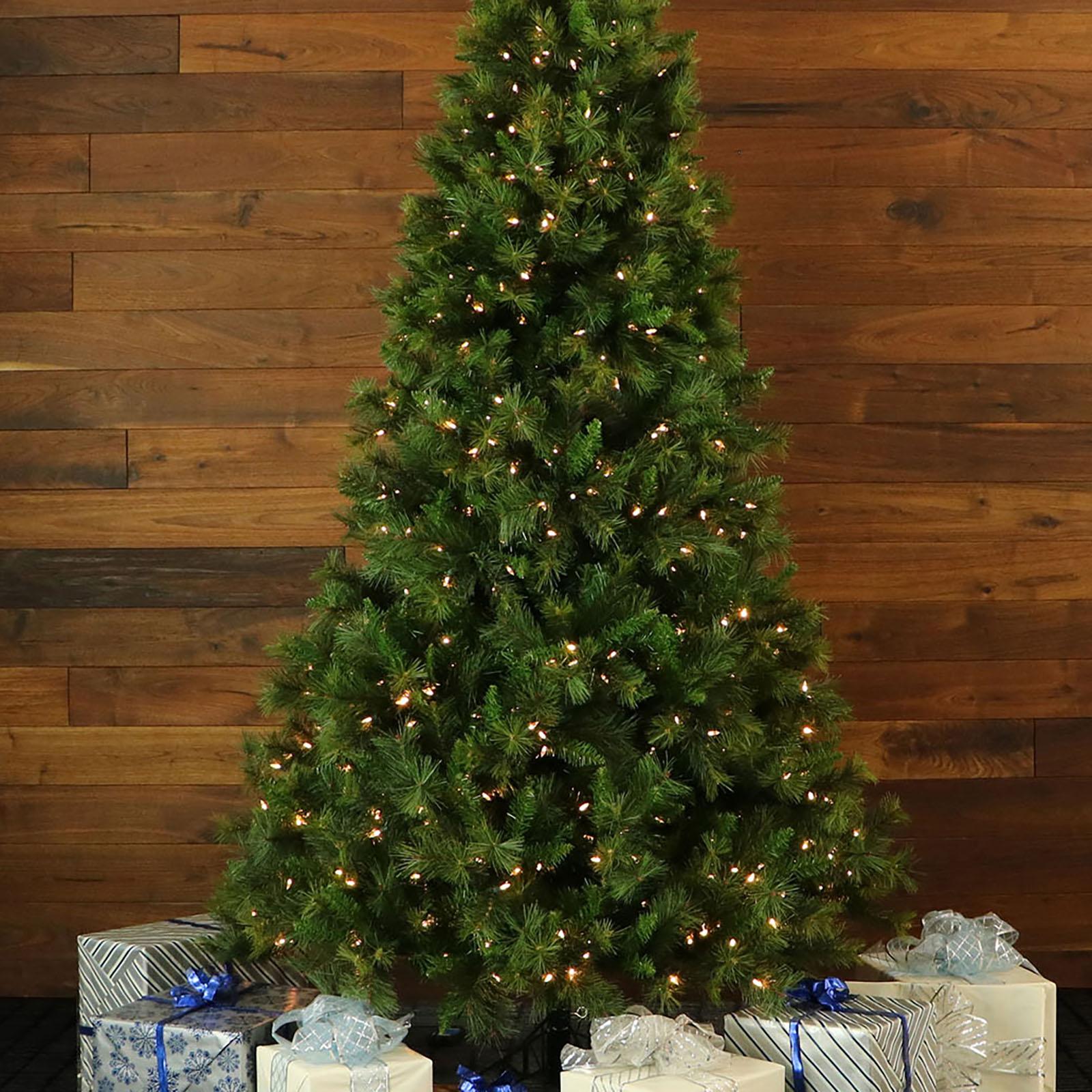 Canyon Pine Christmas Tree with Smart String Lighting