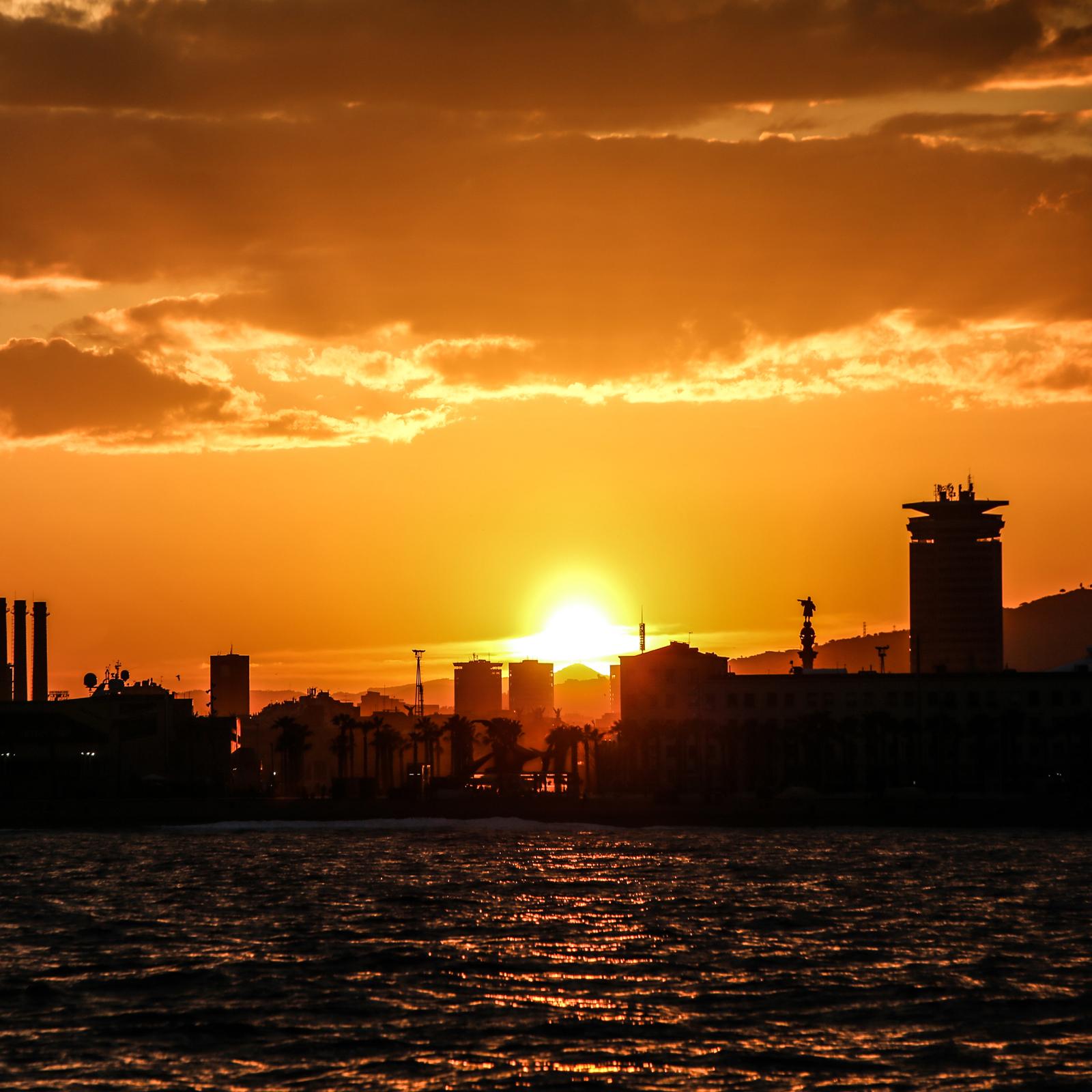 894-2-hour-sunset-sailing-for-2-barcelona-1.jpg