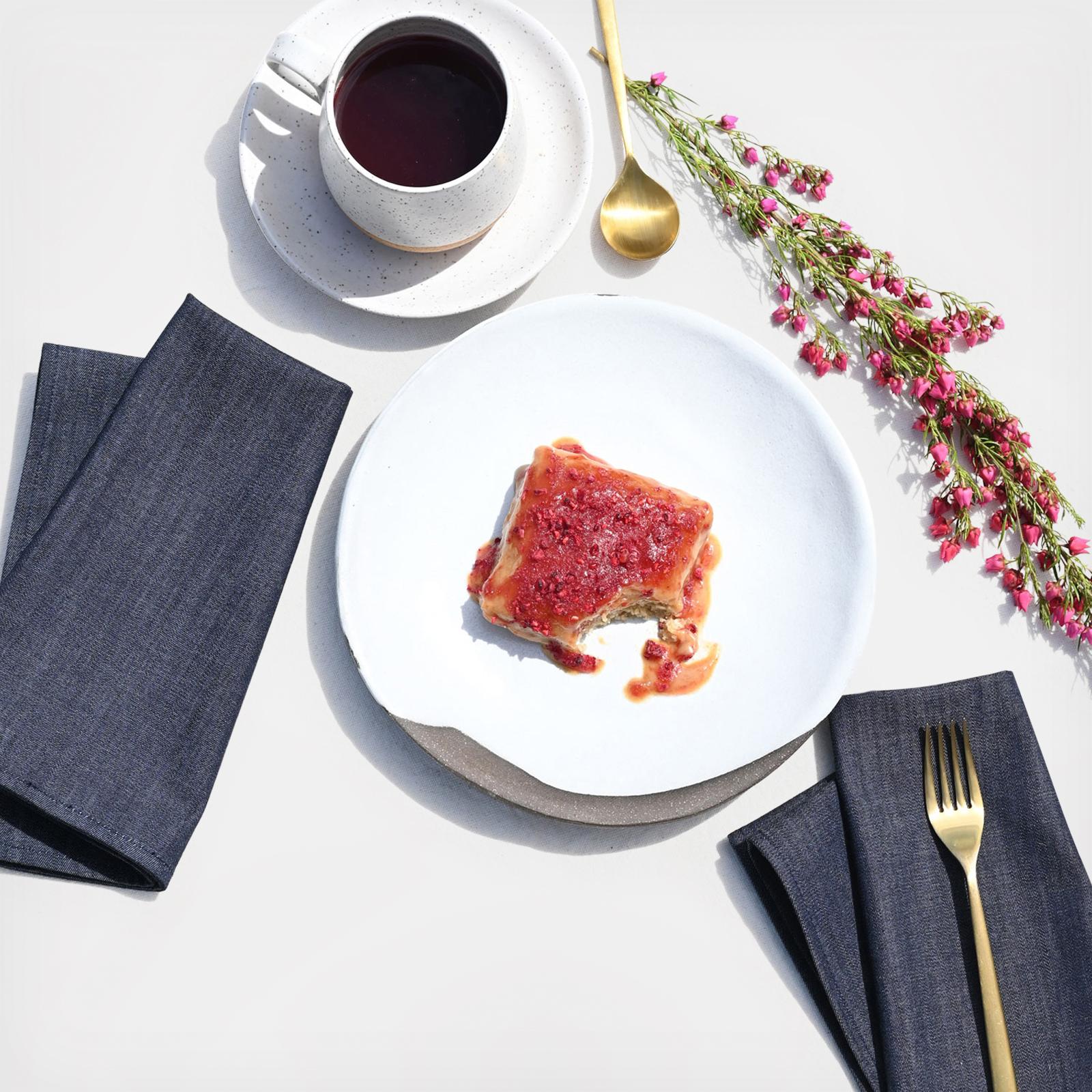 8956-dark-denim-linen-napkin-set-of-4-1.jpg